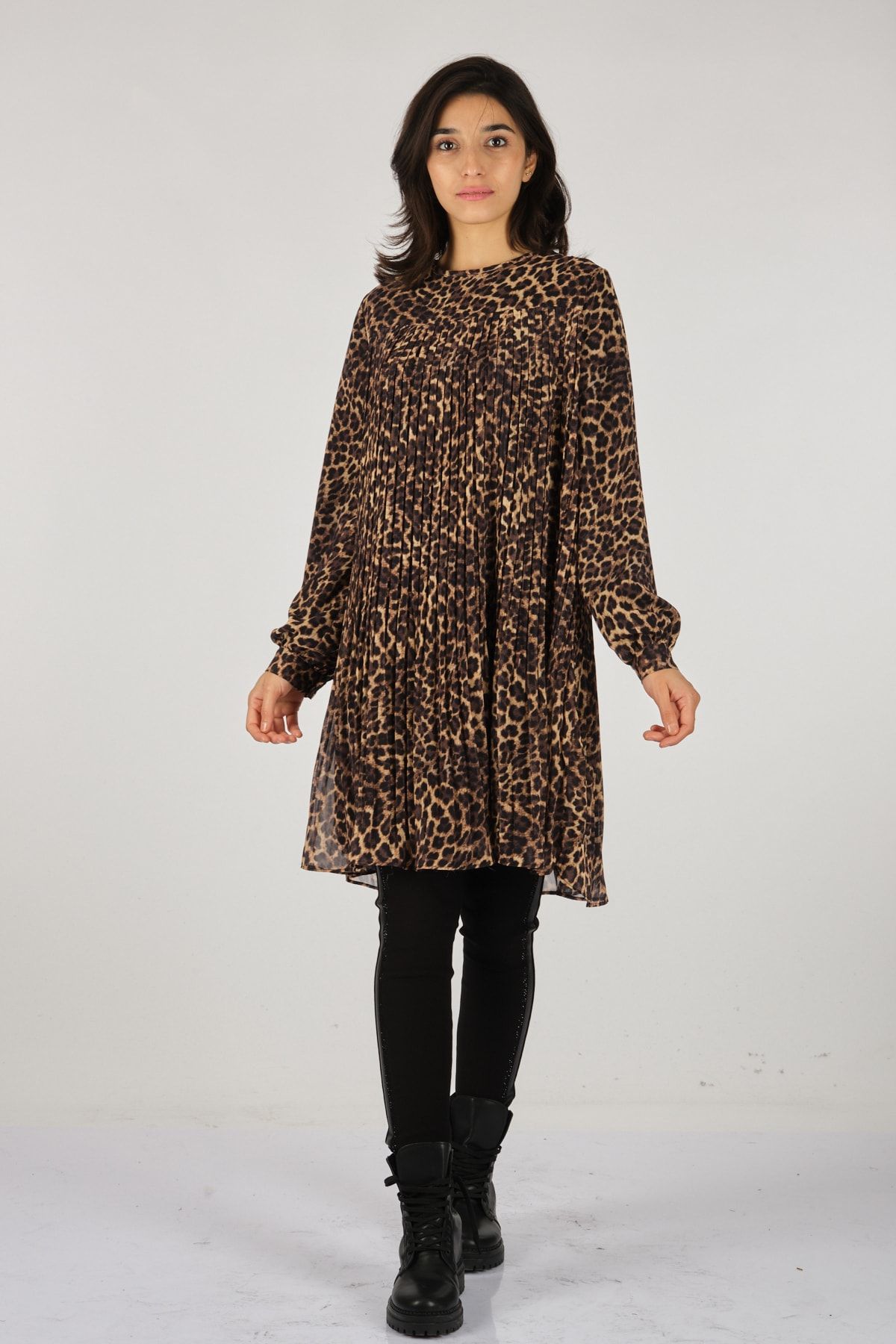 SCL Kadın Bisiklet Yaka Leopar Desenli Uzun Kol Camel  Tunik 2121201036
