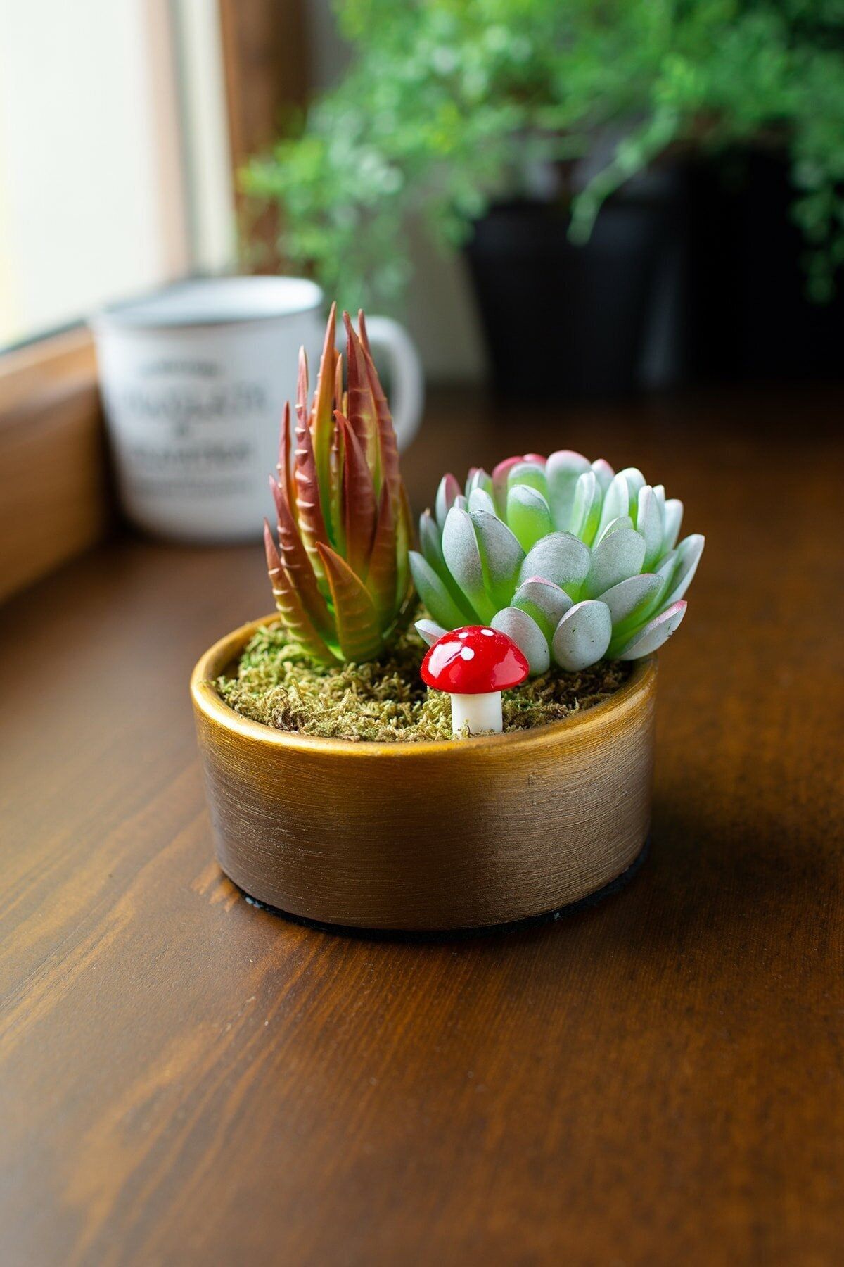 YAPAY ÇİÇEKÇİNİZ Dedo Decoration Objects Dekoratif Beton Saksılı Yapay Sukulent Ve Mantar Ile Süslenmiş Aranjman