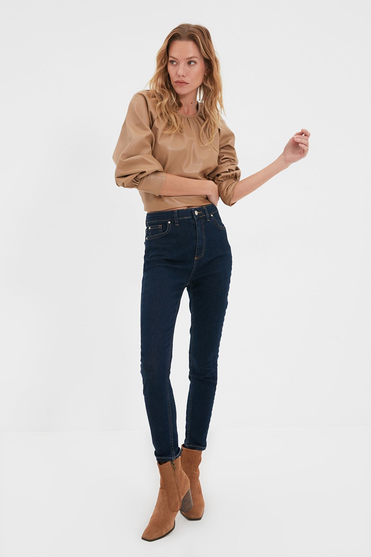 TRENDYOLMİLLA Indigo Yüksek Bel Skinny Jeans TWOAW22JE1278