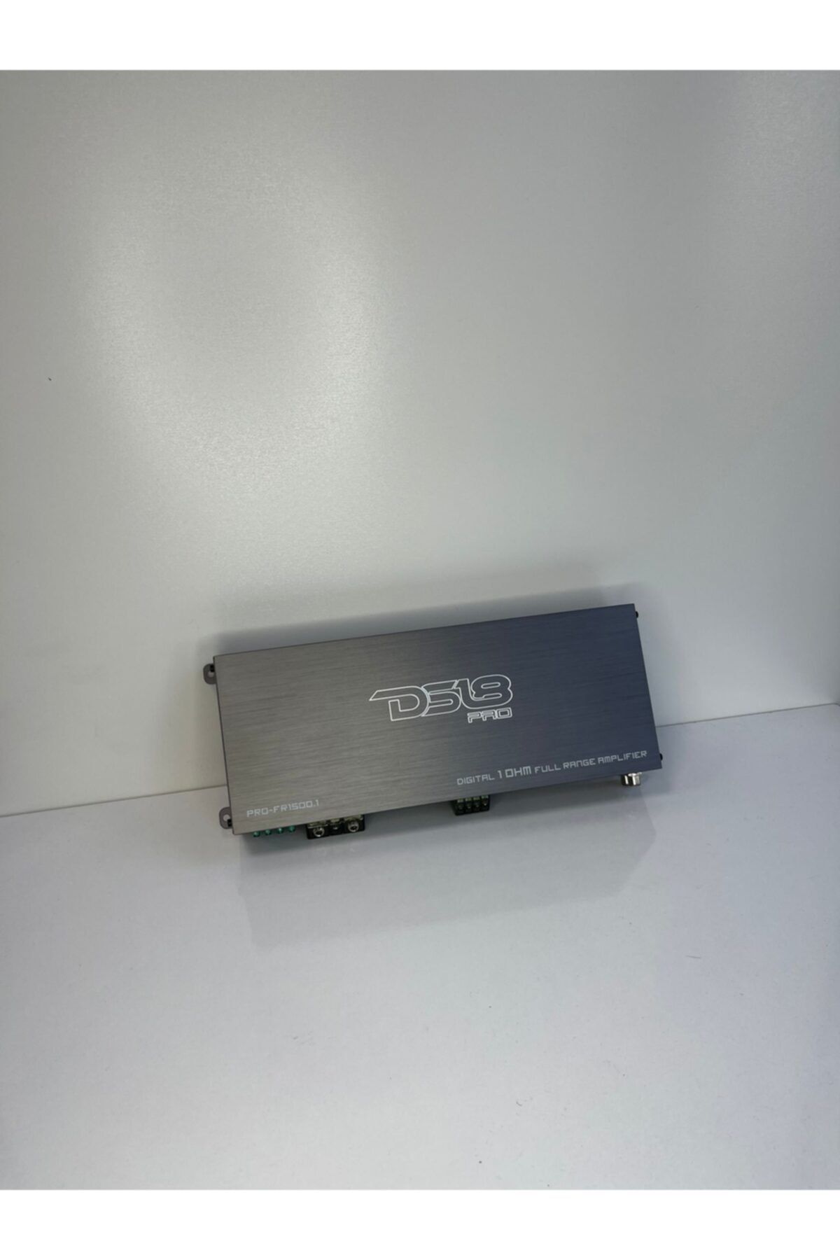 lussobrand Ds18 Amfi Pro-fr1500.1 Digital 1dhm Full Range Amplıfıer