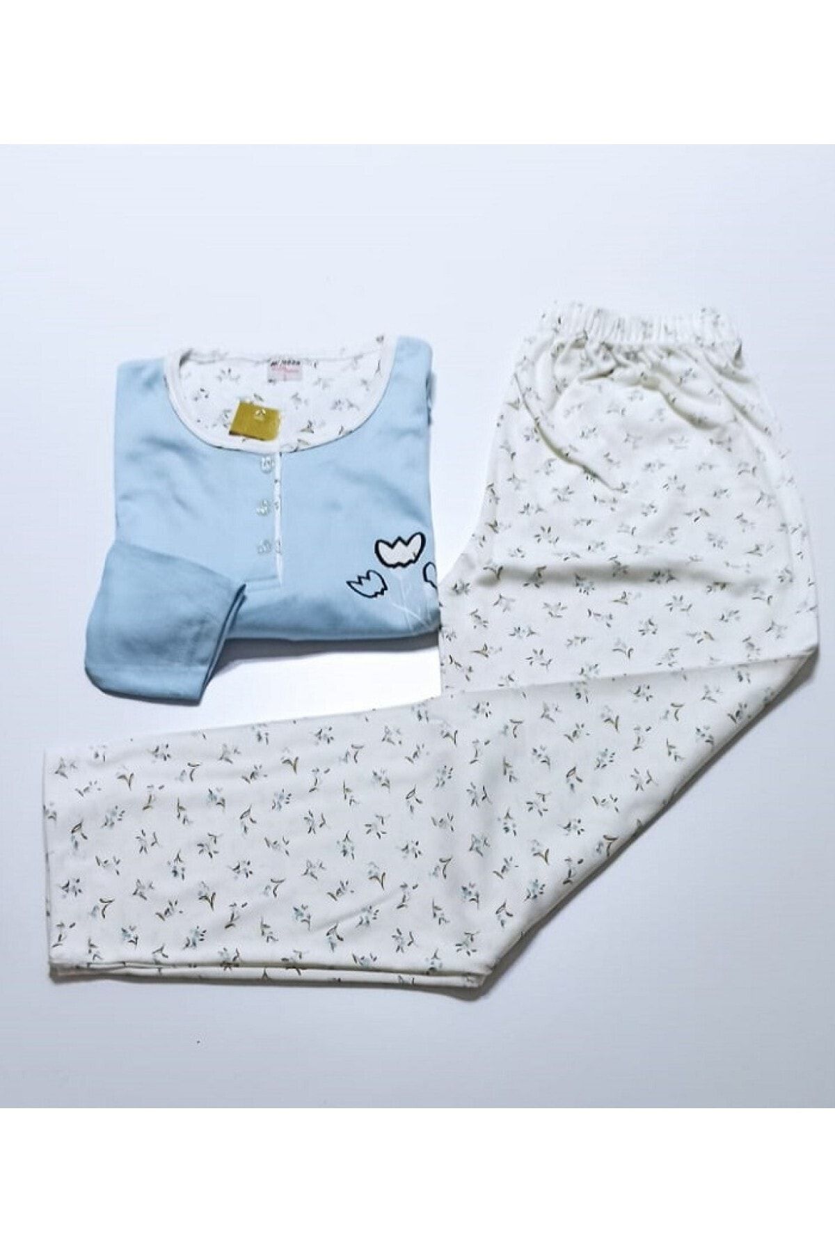 Mimoza - Büyük Beden , Uzun Kollu , Önden Üç Düğmeli , Çiçek Desenli Pijama Takımı