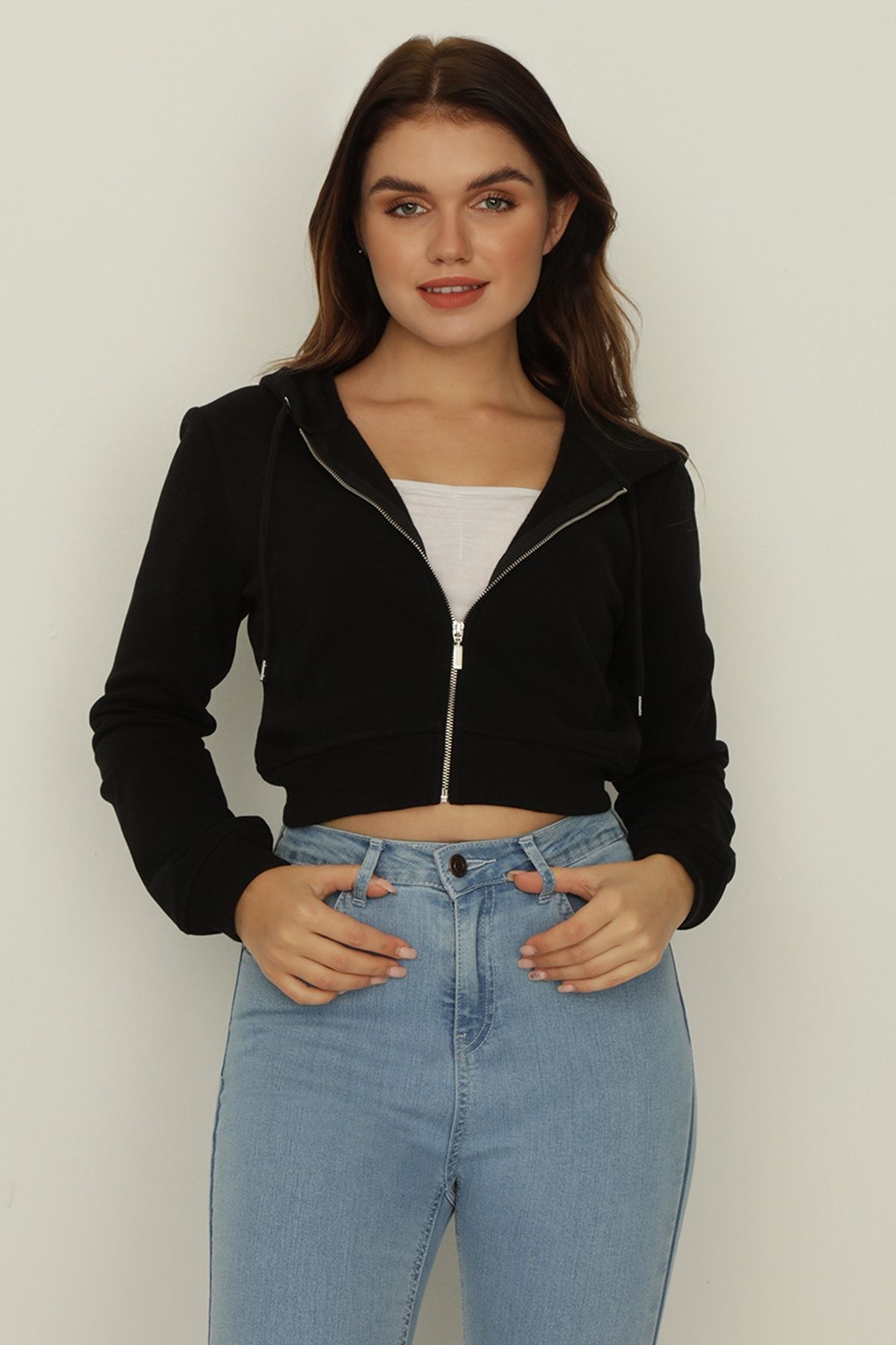 Select Moda Kadın Siyah Şardonlu Kapüşonlu Crop Sweatshirt