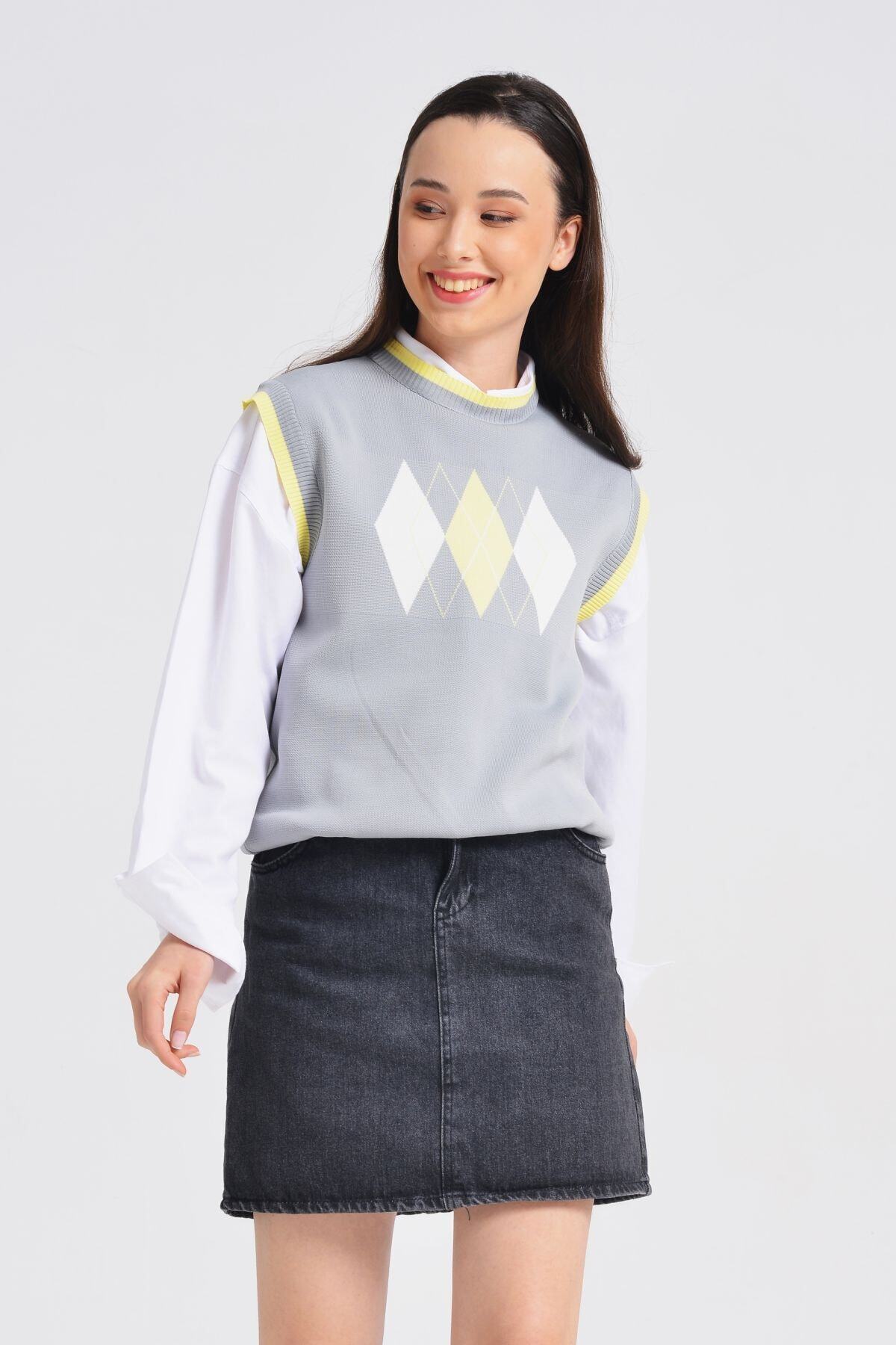 Nefise Polyelit Baklava Desen Süveter - Gri