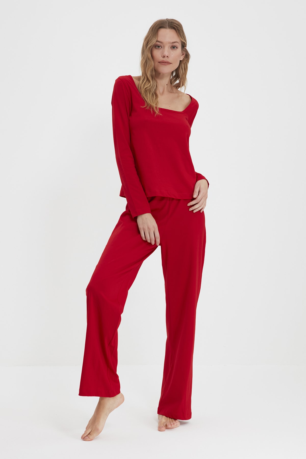 TRENDYOLMİLLA Bordo Örme Pijama Takımı THMAW22PT0520