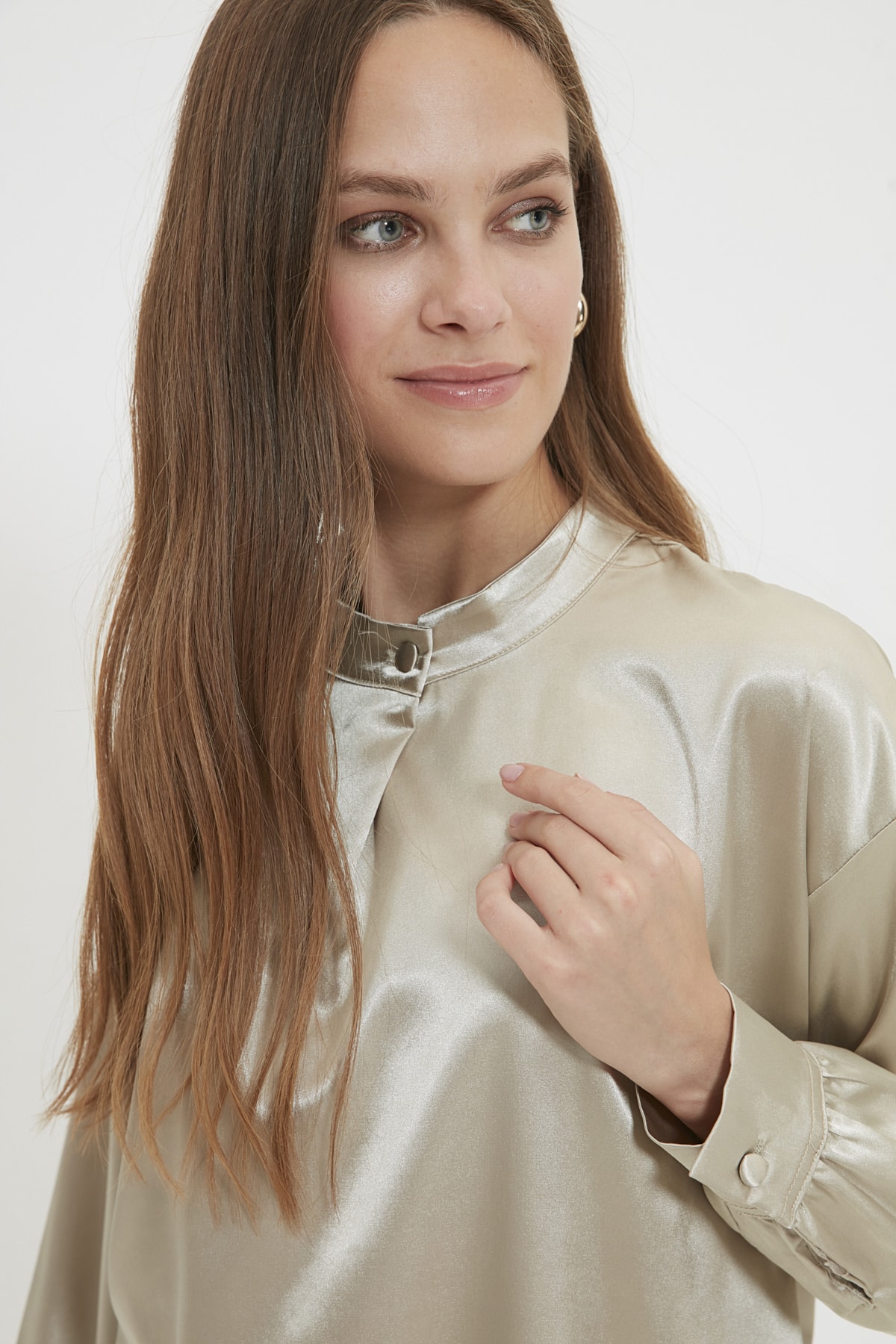 Trendyol Modest Taş Dik Yaka Saten Tunik TCTAW22UK0187