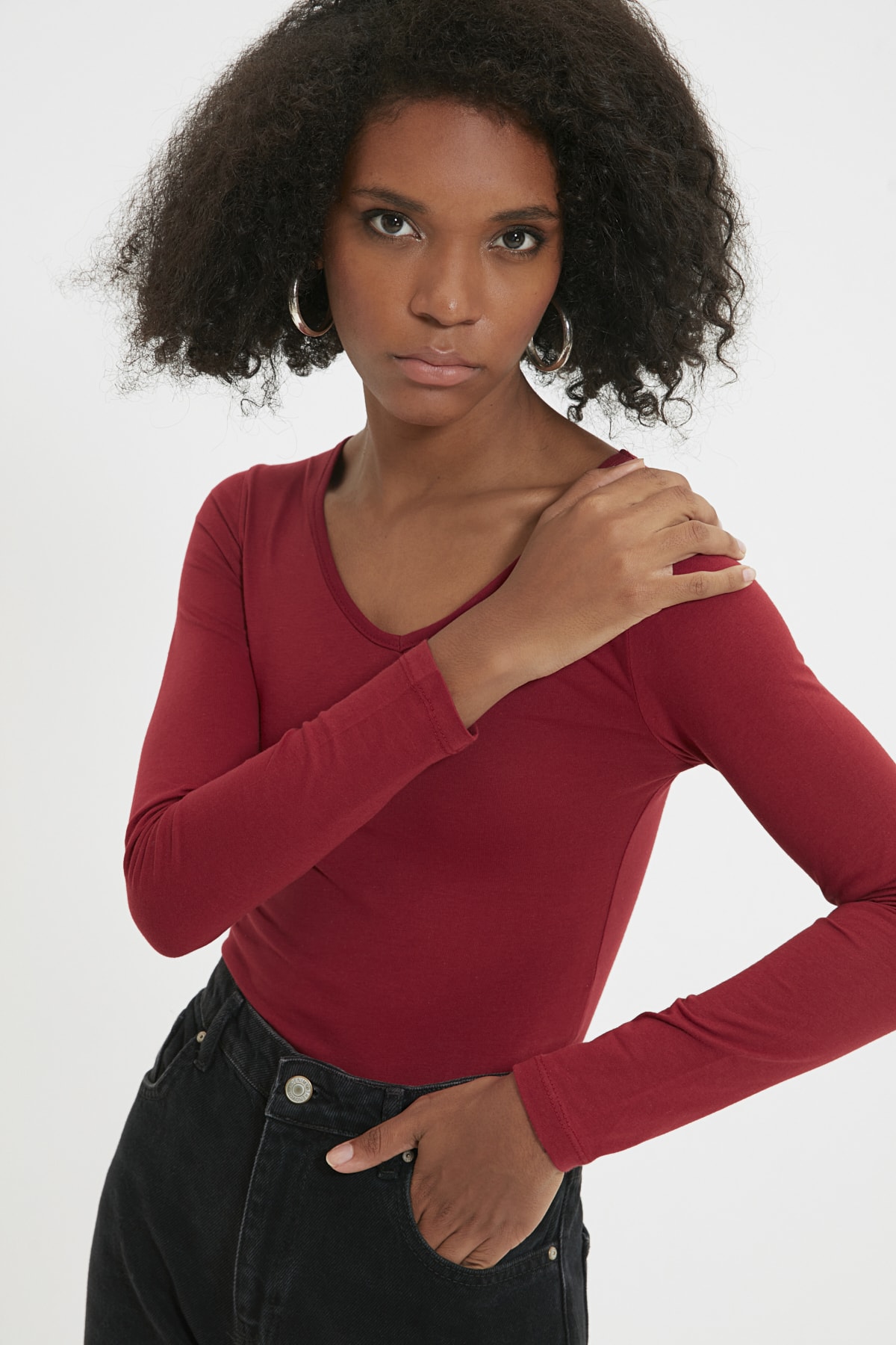 TRENDYOLMİLLA Bordo V Yaka Örme Body TWOAW21BD0046