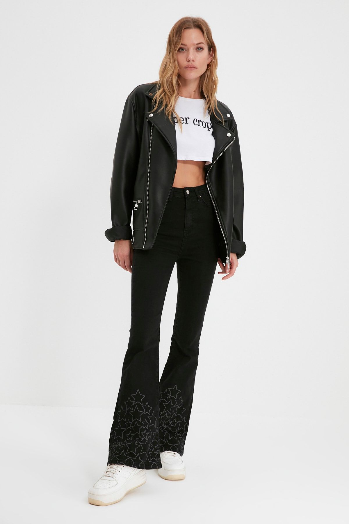 TRENDYOLMİLLA Siyah Paçası Baskılı Yüksek Bel Flare Jeans TWOAW22JE1373