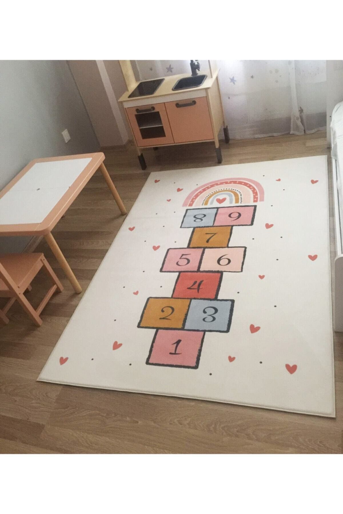 Evmila Seksek Desen 1.1 Cm Kalınlık Yumuşak Dijital Baskılı Halı