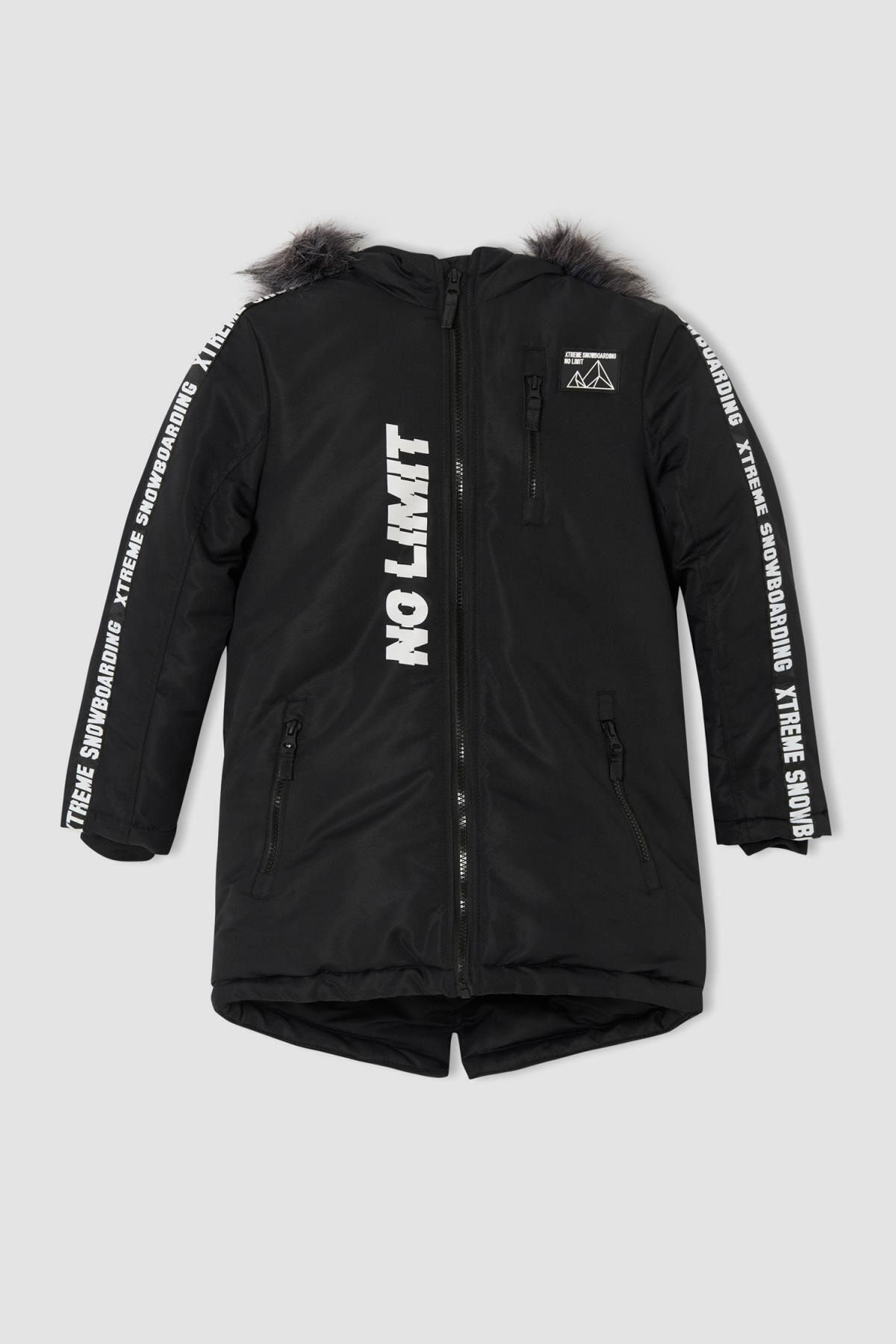DeFacto Erkek Çocuk Regular Fit Yazı Baskılı Çıkarılabilir Peluş Astarlı Kapüşonlu Parka