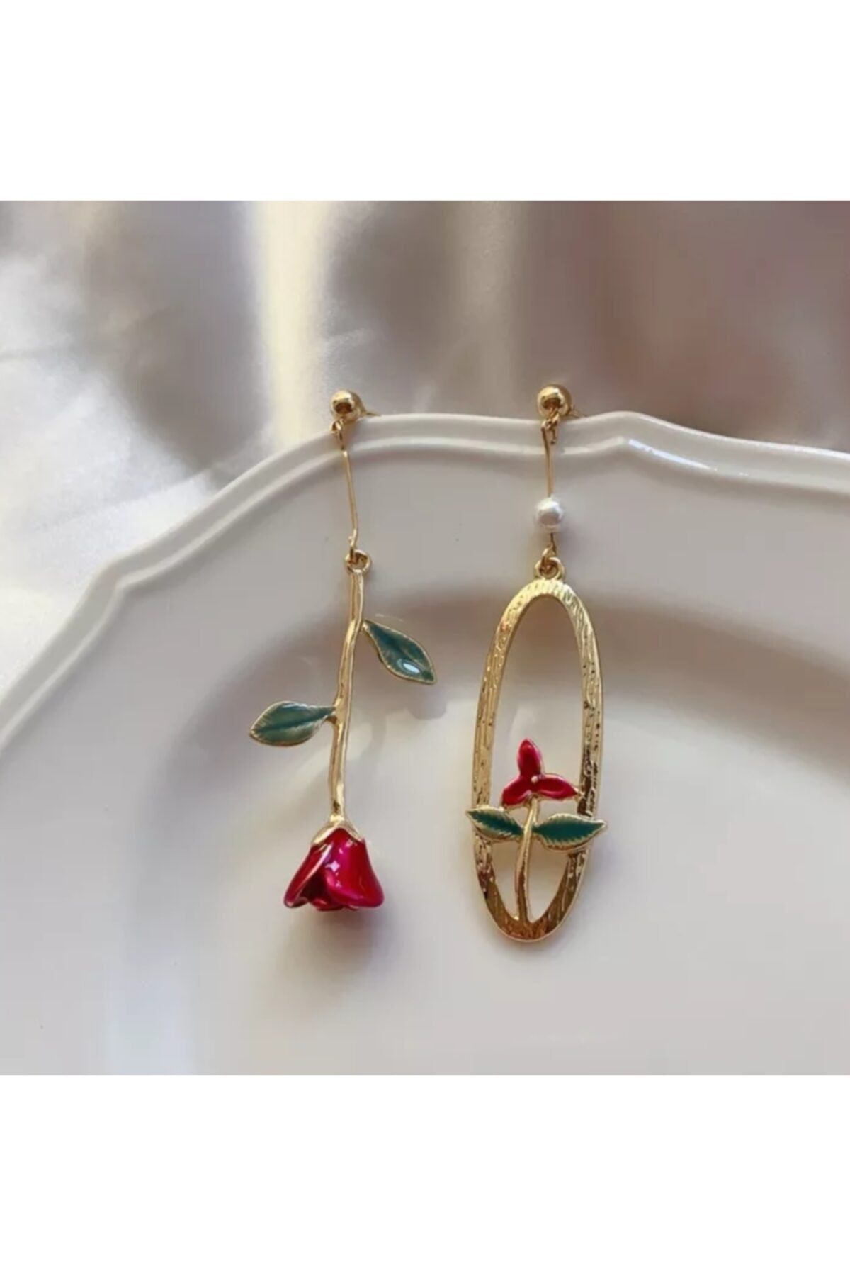 HOSBUTIK Gold Tasarım Küpe