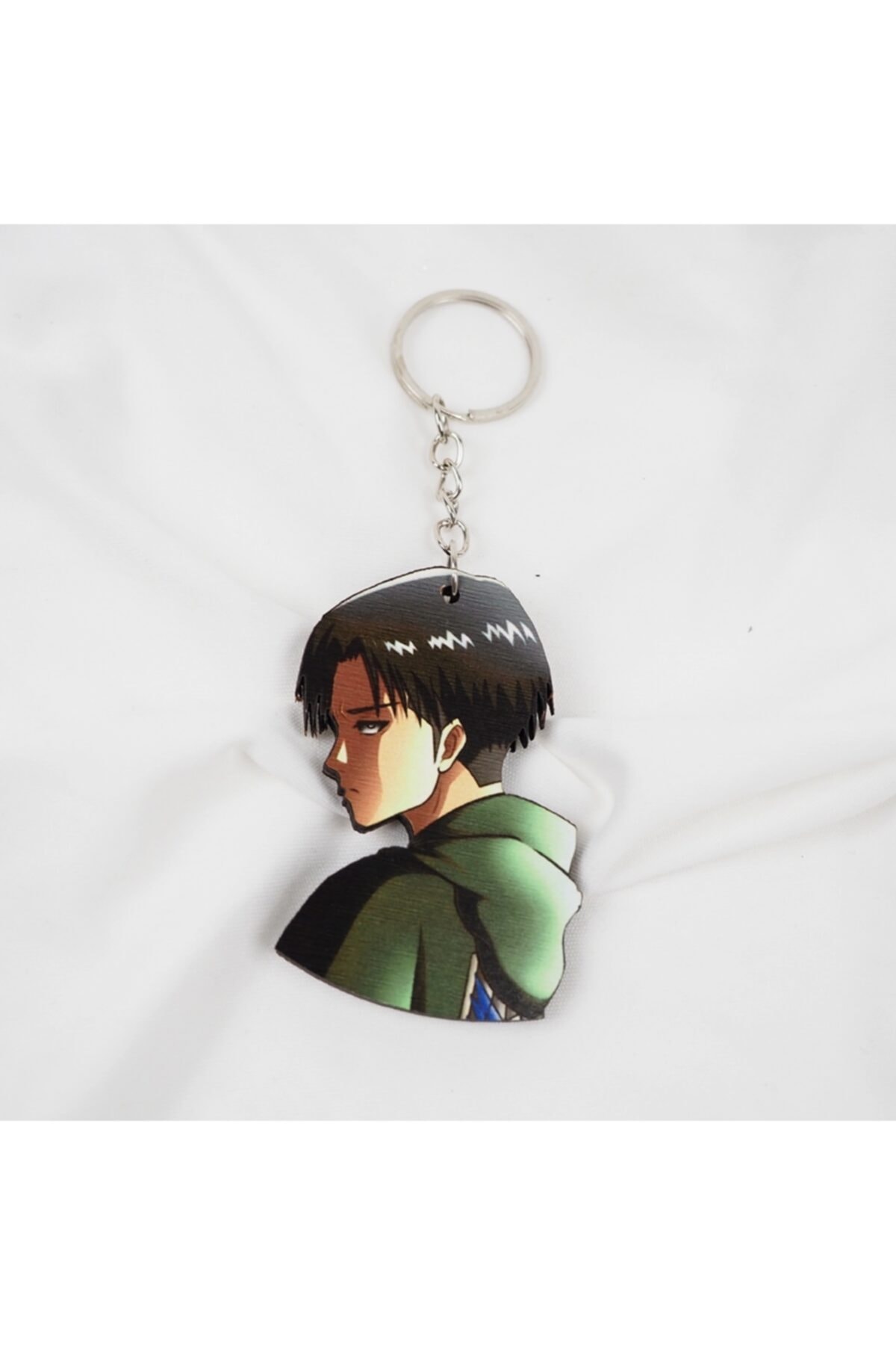 Planet Butik Anime Attack On Titan Levi Ahşap Anahtarlık