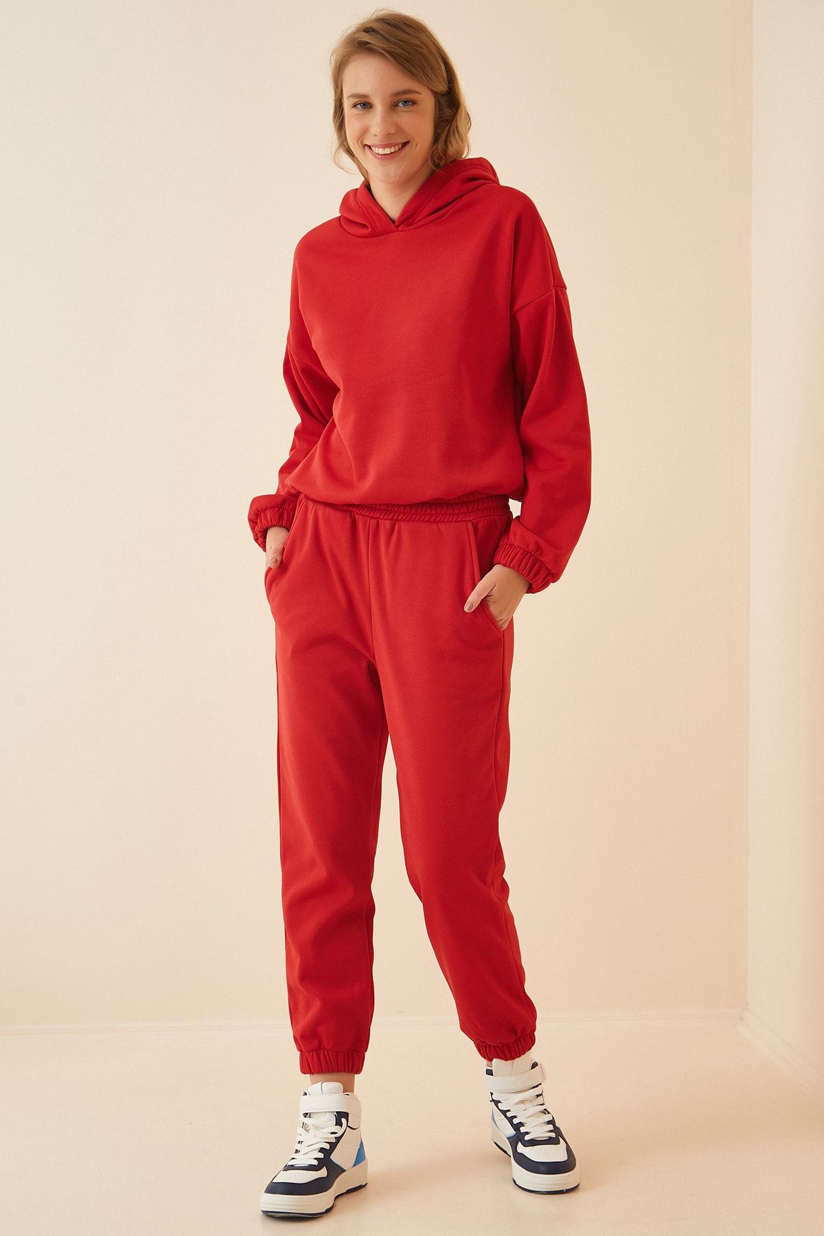 Happiness İst. Kadın Kırmızı Kapüşonlu Polarlı Oversize Eşofman Takımı  DD00762
