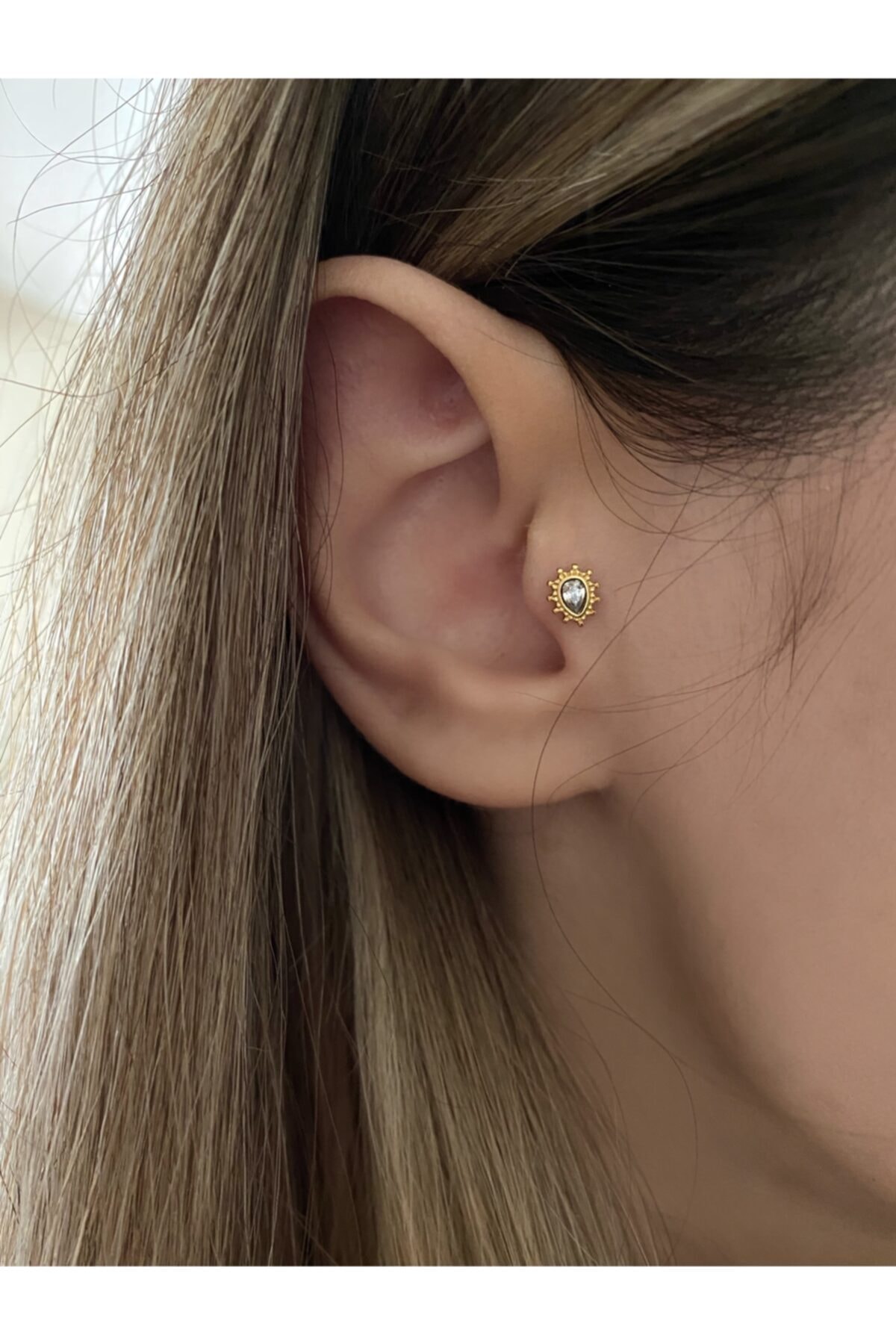Okkostore Kadın Cerrahi Çelik Oval Tek Taşlı Tragus Piercing Kıkırdak
