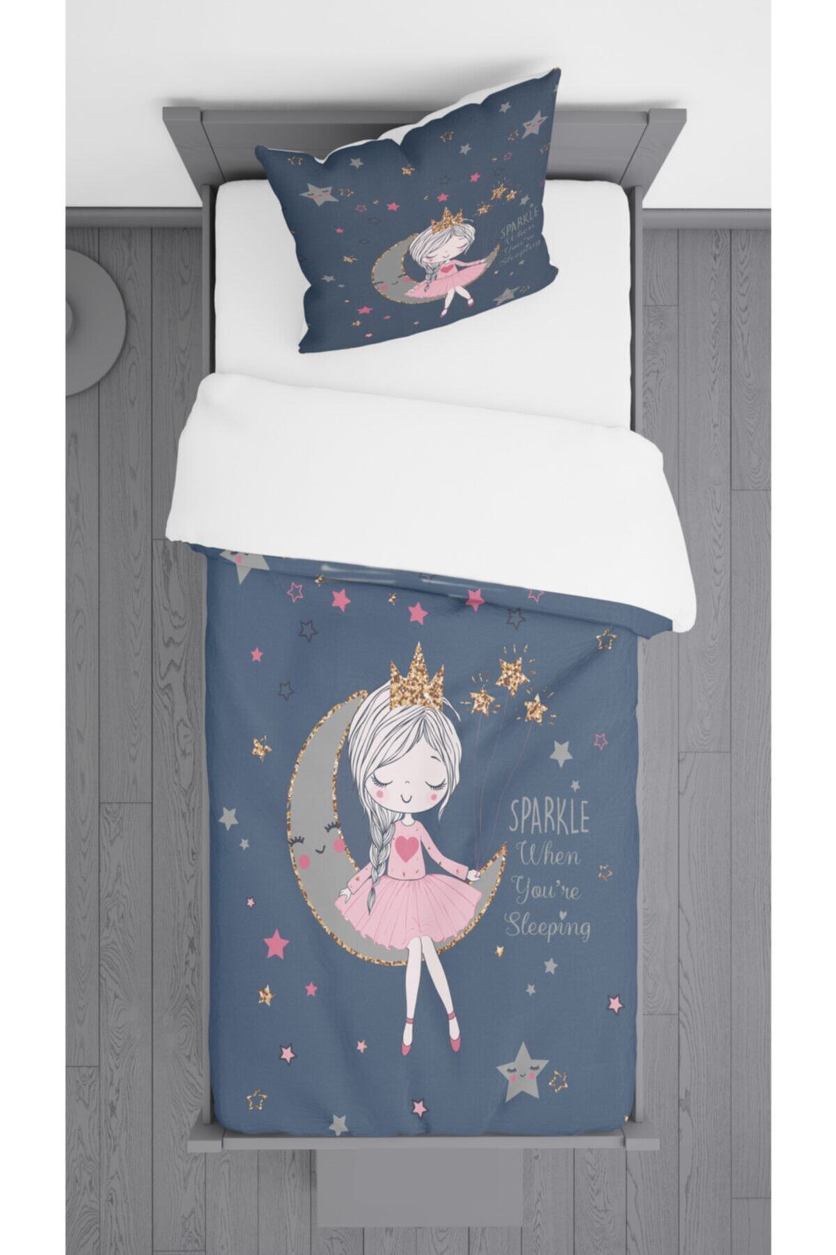 Ziu Kids Petrol Mavisi Zemin Prenses Kız Desenli Süet Dokulu Dekoratif Yatak Örtüsü Ve Yastık Kılıfı 140x220