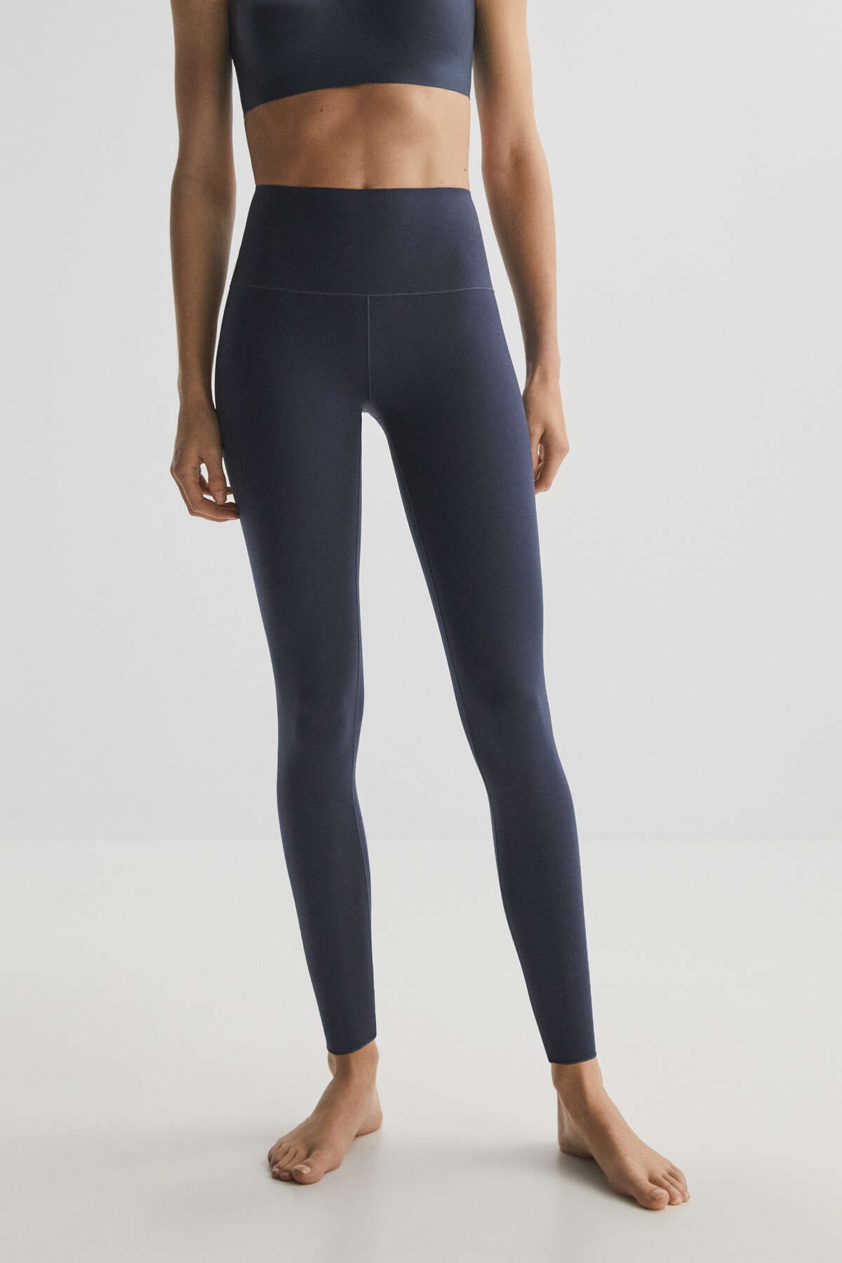 Oysho Silky Feeling Bilek Hizasında Tayt