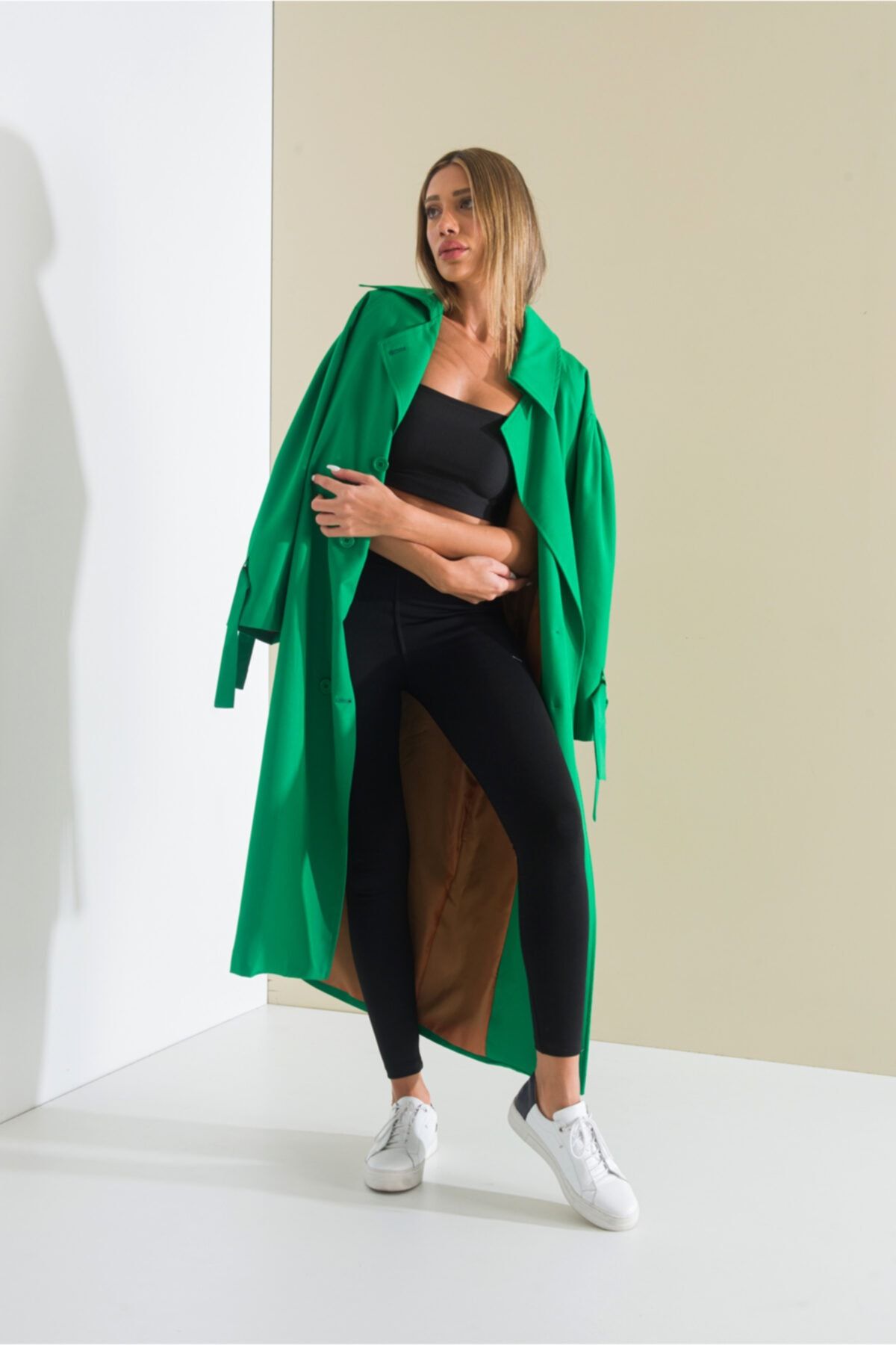 SahraAfra Pleated Trenchcoat