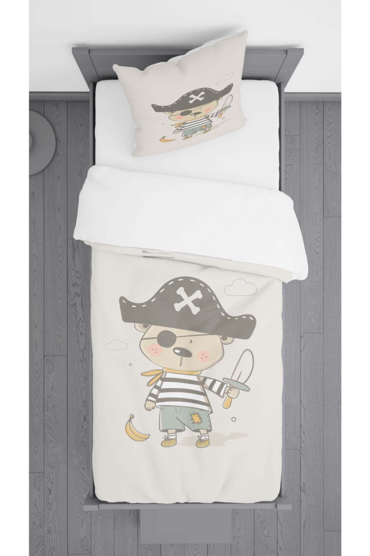 Ziu Kids Korsan Ayıcık Desenli Süet Dokulu Dekoratif Yatak Örtüsü Ve Yastık Kılıfı 140x220