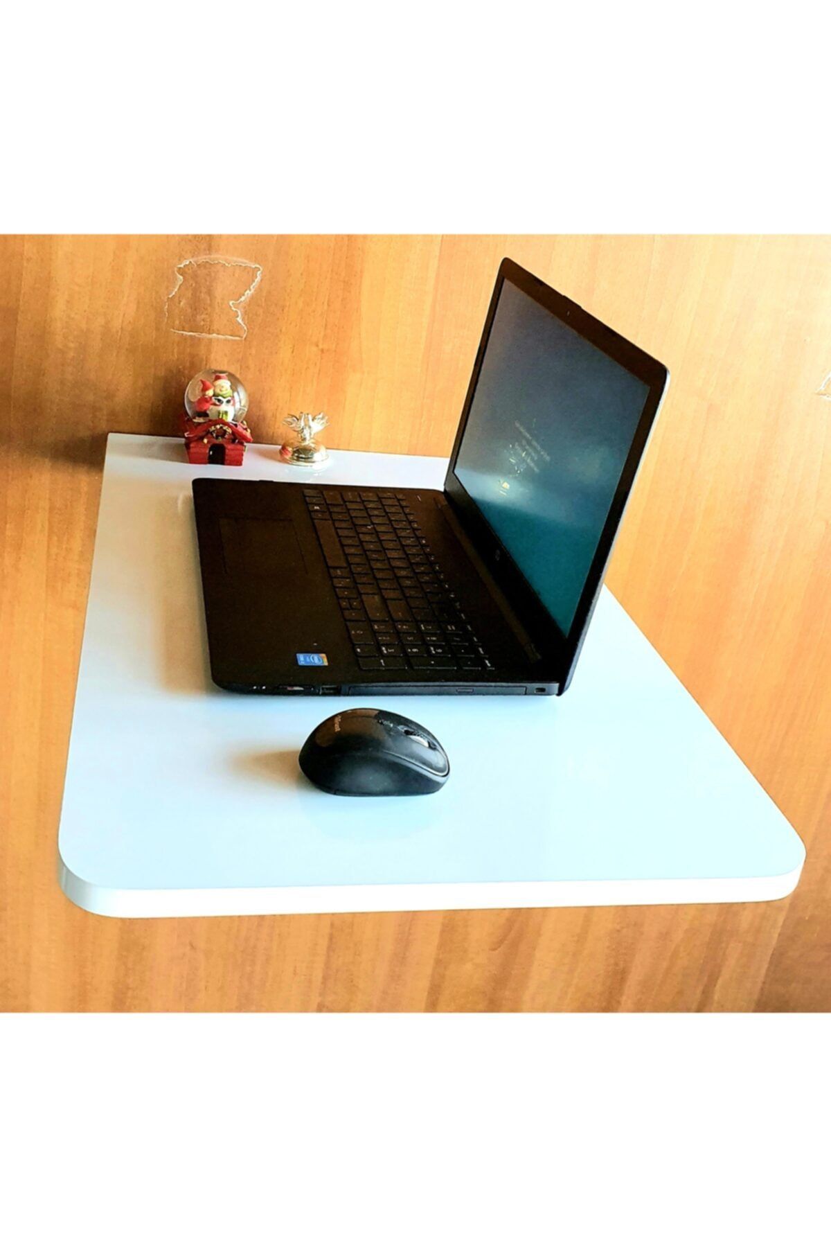 Kydonia Home Dikey Katlanır Oval Köşeli Duvara Monte Çalışma Masası 45x70 Cm Parlak Süt Beyaz Mdf Lam
