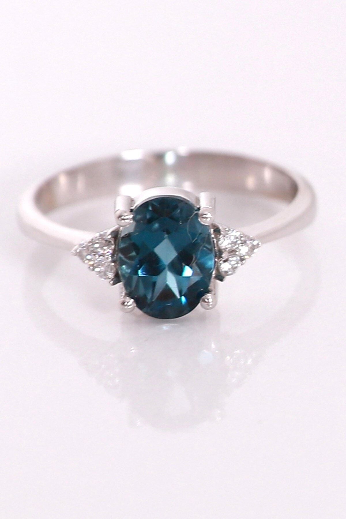 Cem Aykan Kuyumculuk Burnie London Blue Topaz Pırlanta Doğaltaş Evlilik Teklif Yüzüğü -ak1128