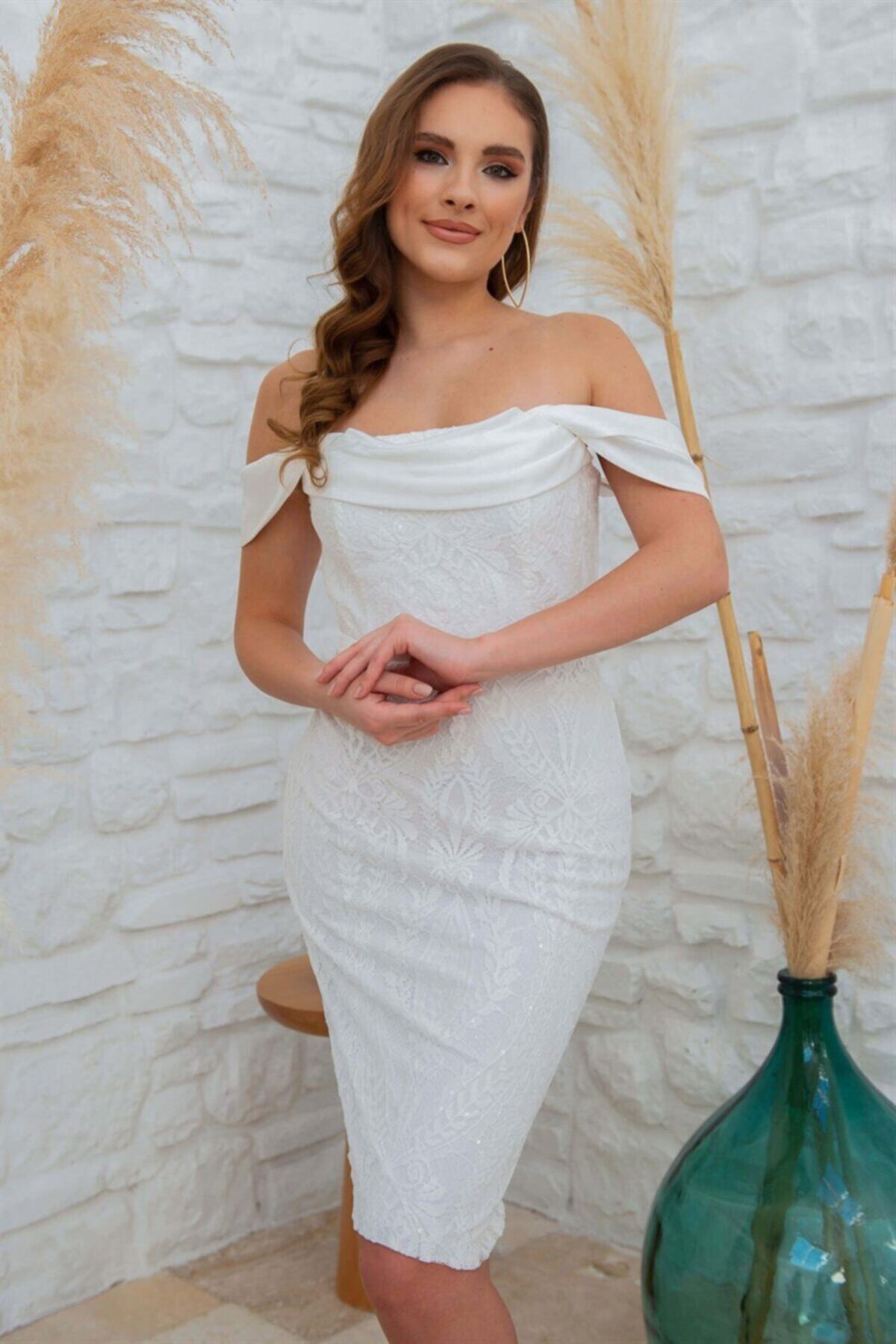 6ixty8ight Carmen Ekru Dantel Saten Kollu Kısa Nikah Abiye Elbise