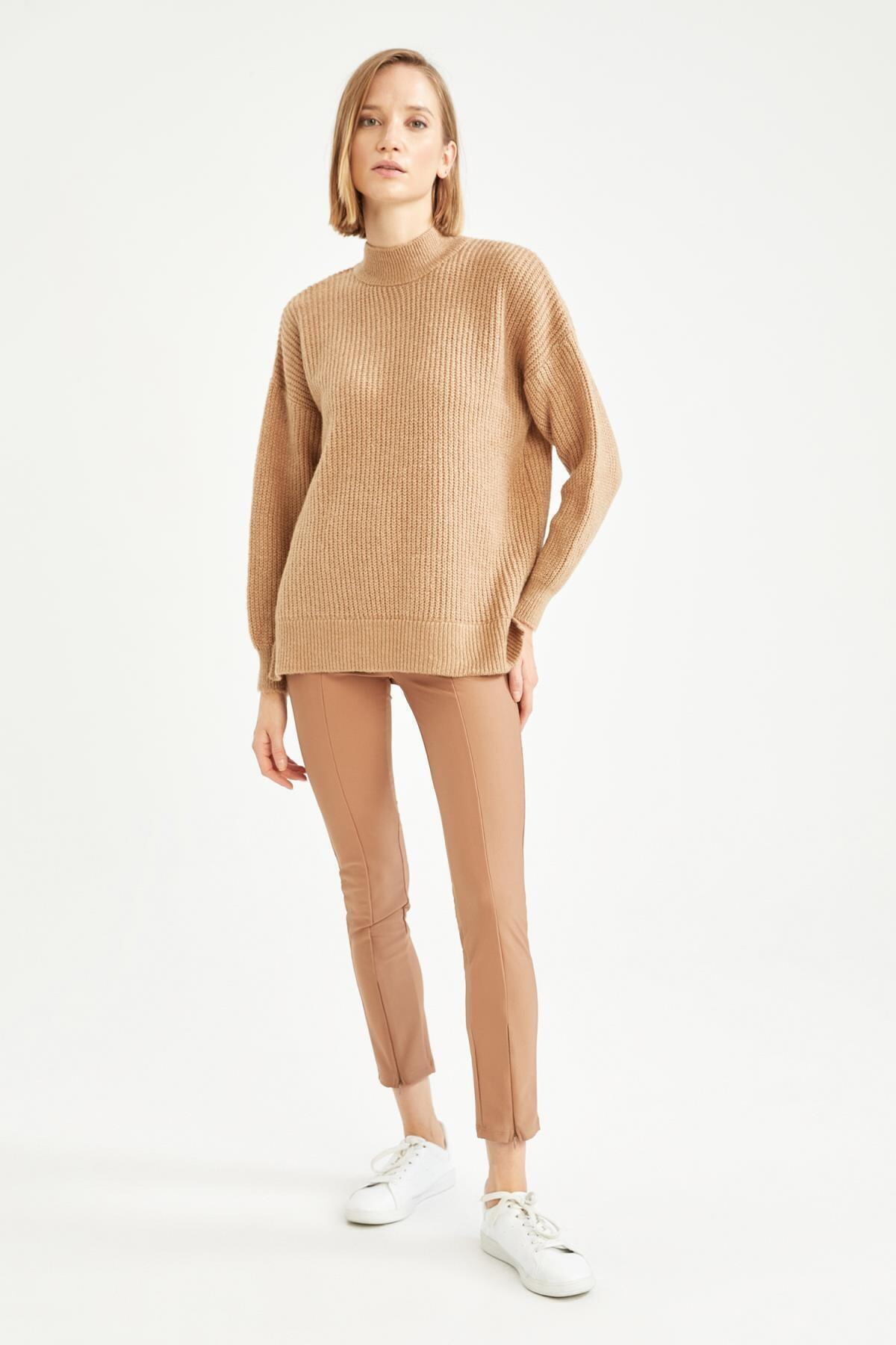 DeFacto Slim Fit Yüksek Bel Yırtmaç Detaylı Tayt