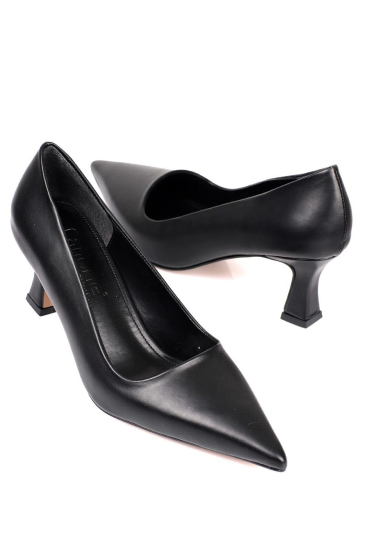 Capone Outfitters Kadın  Orta Kalın Topuklu Stiletto