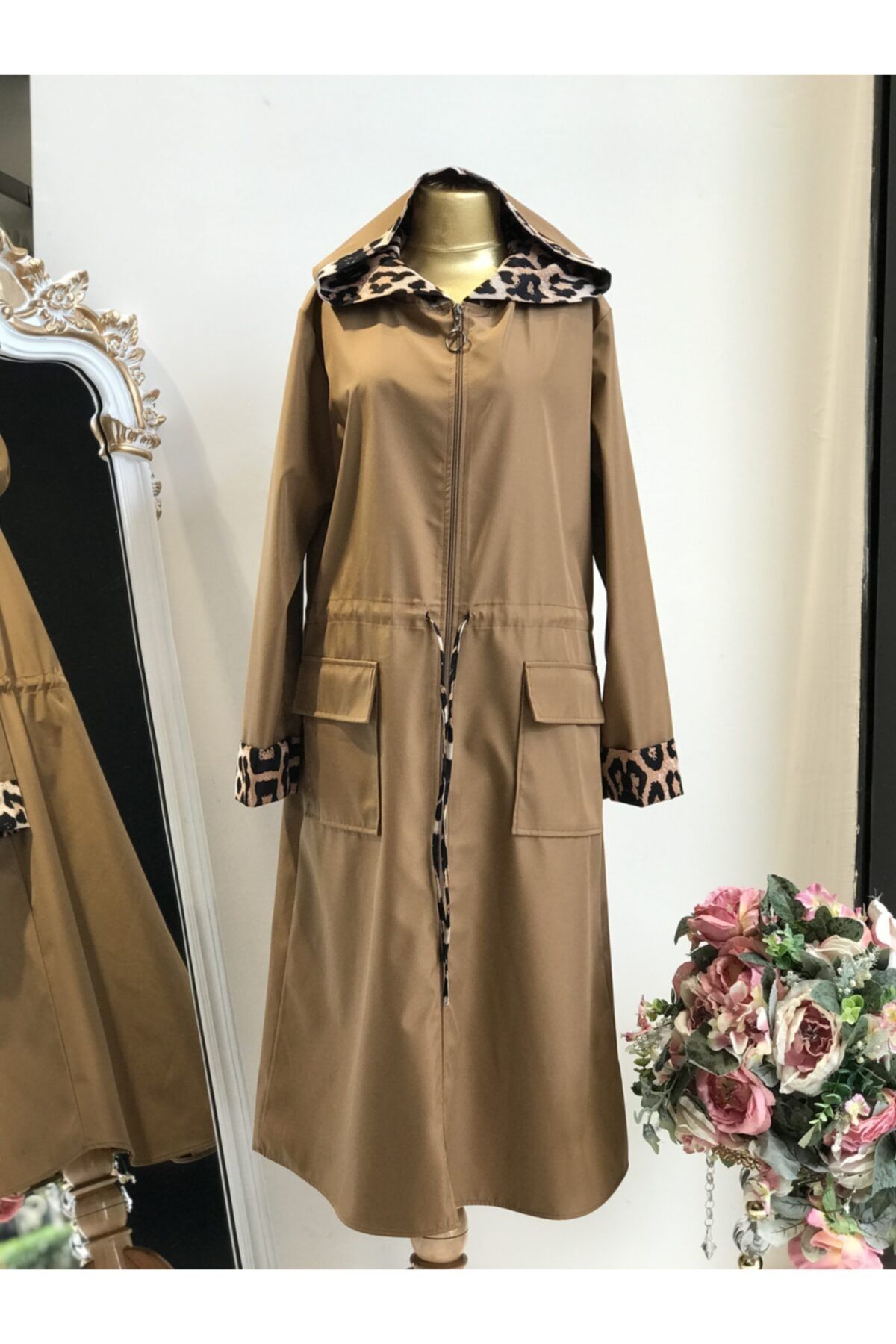 By Gökçe Leopar Detaylı Mevsimlik Trençkot