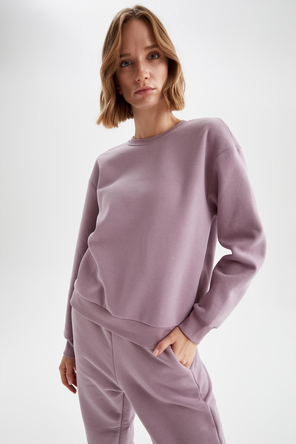 DeFacto Basic Içi Yumuşak Tüylü Bisiklet Yaka Relax Fit Sweatshirt