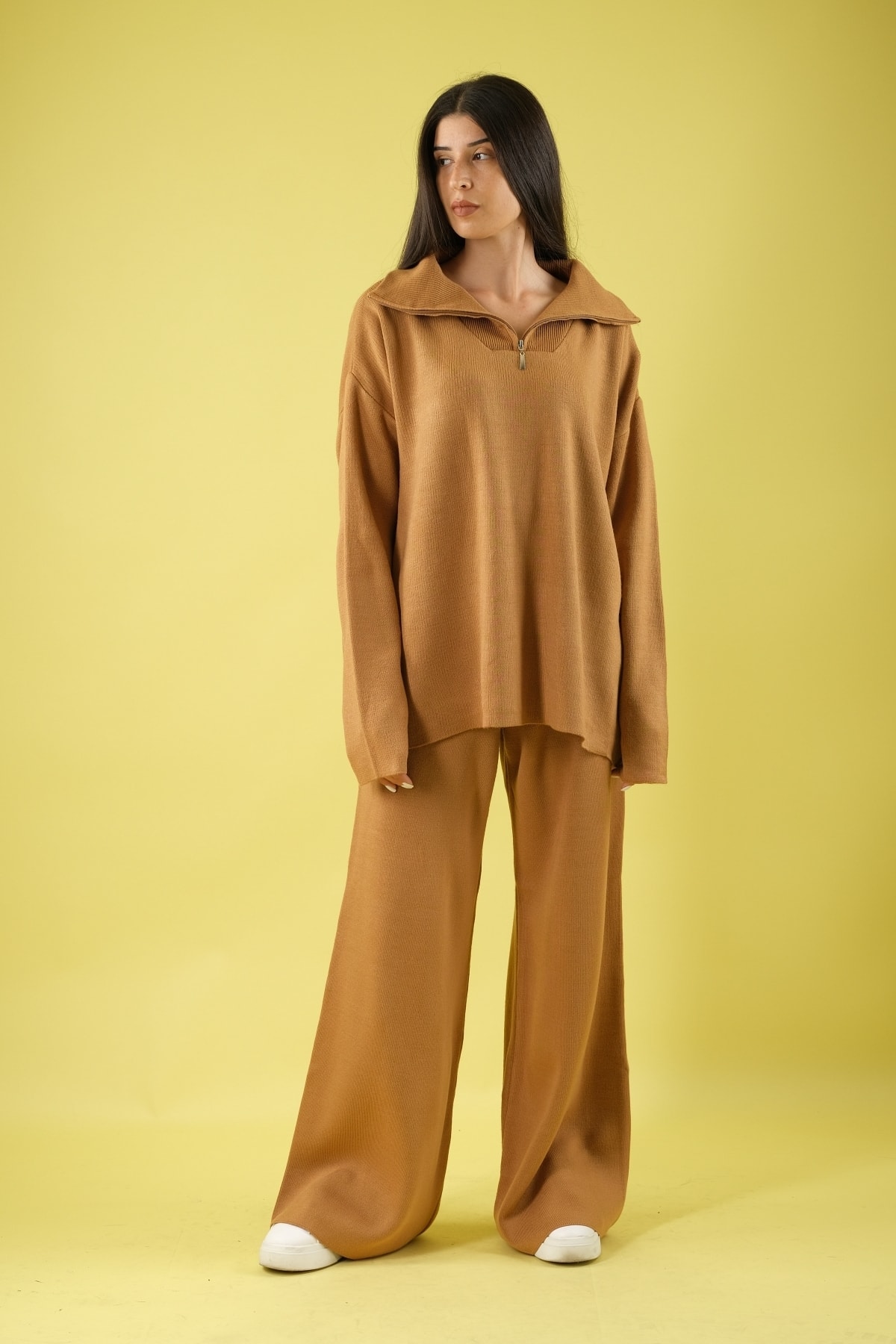 ABBRA Kadın Dik Yaka Fermuarlı Takım