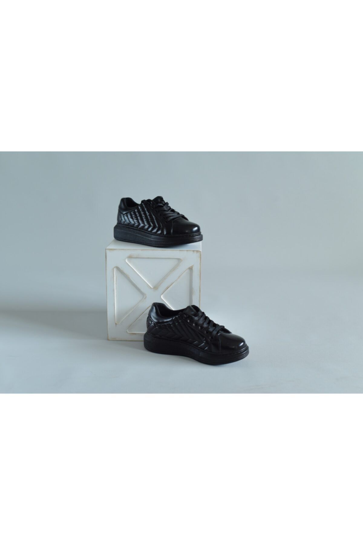 HERA SHOES Hera Kadın Deri Siyah Sneaker