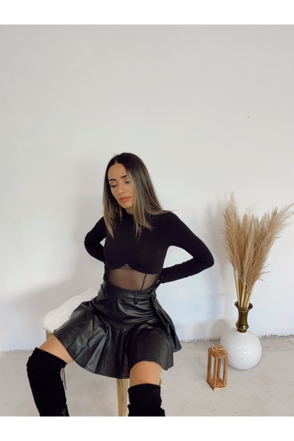 Karınca boutıque Siyah Tül Detay Body