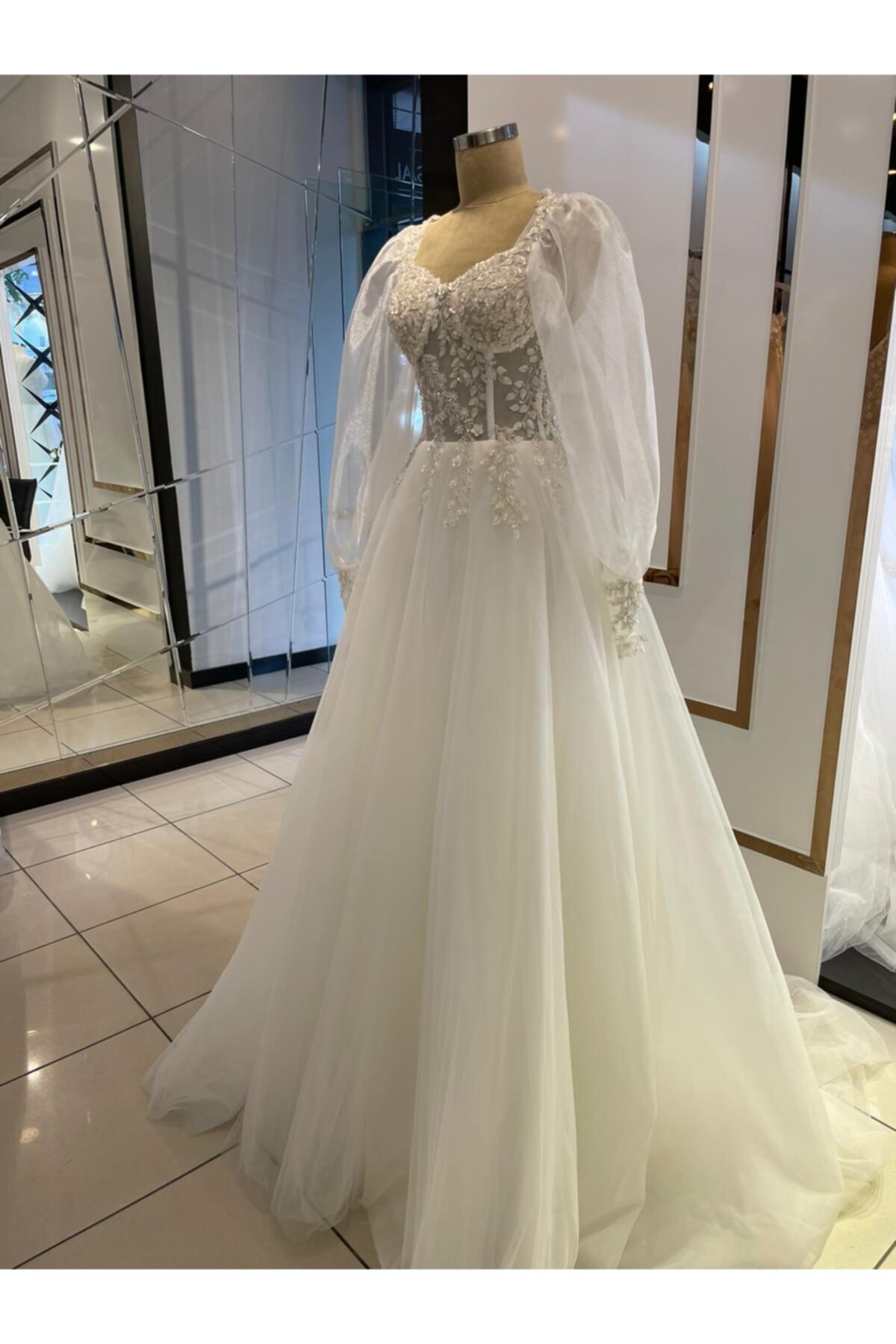 ab tasarım Beyaz Gelinlik