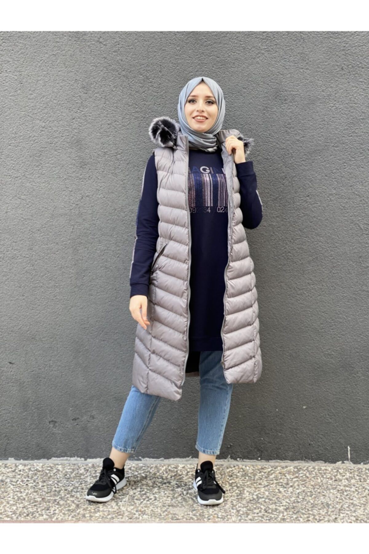 Marka Ala Dolgulu Gri Kadın Şişme Yelek