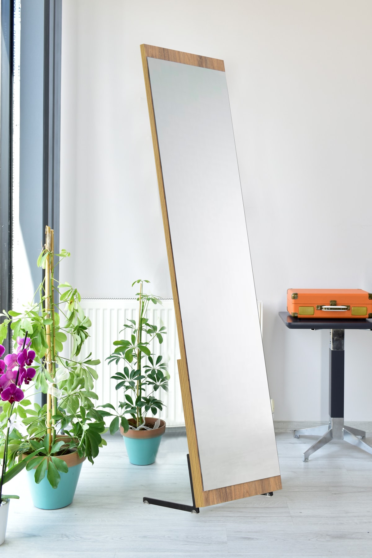 VİLİNZE Elif Kestane Mdf Ayaklı Boy Aynası 45 X 160 Cm