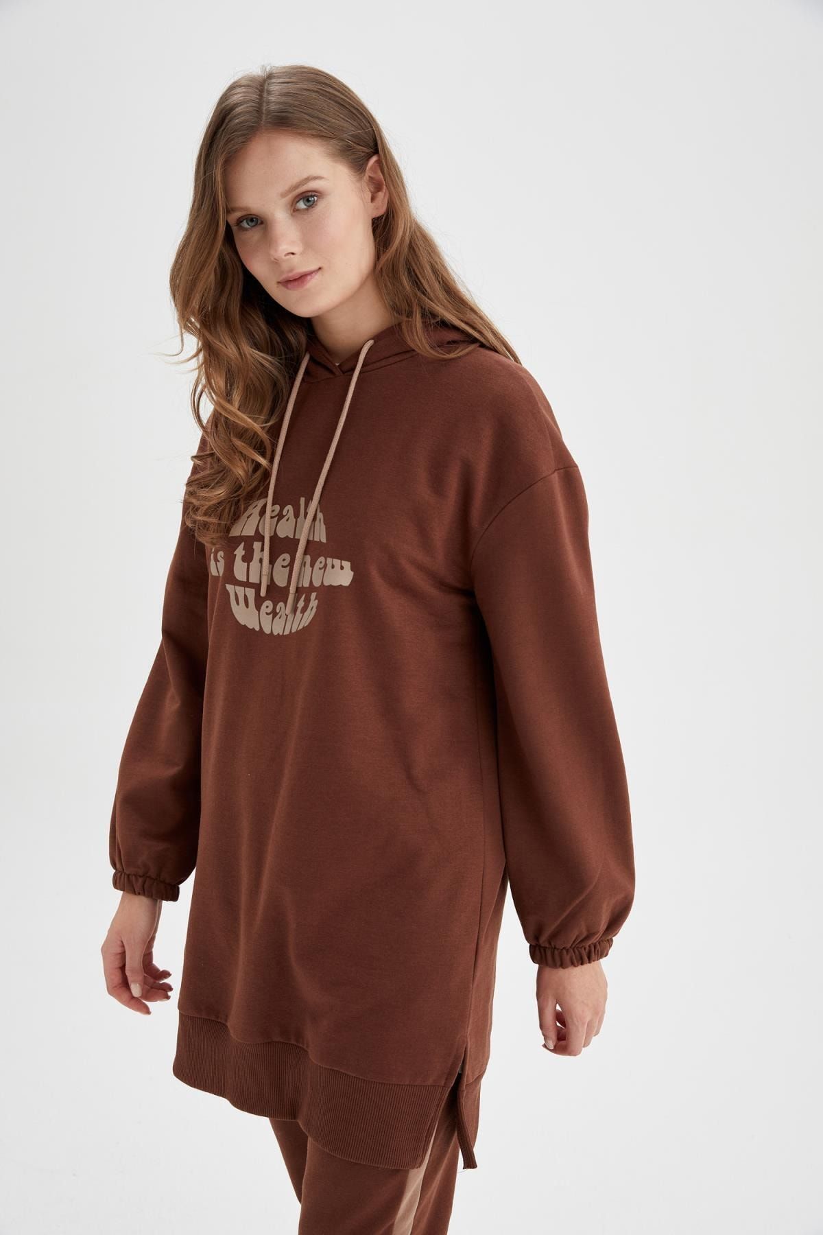 DeFacto Oversize Fit Slogan Baskılı Kapüşonlu Ince Sweatshirt Kumaşı Sweatshirt Tunik