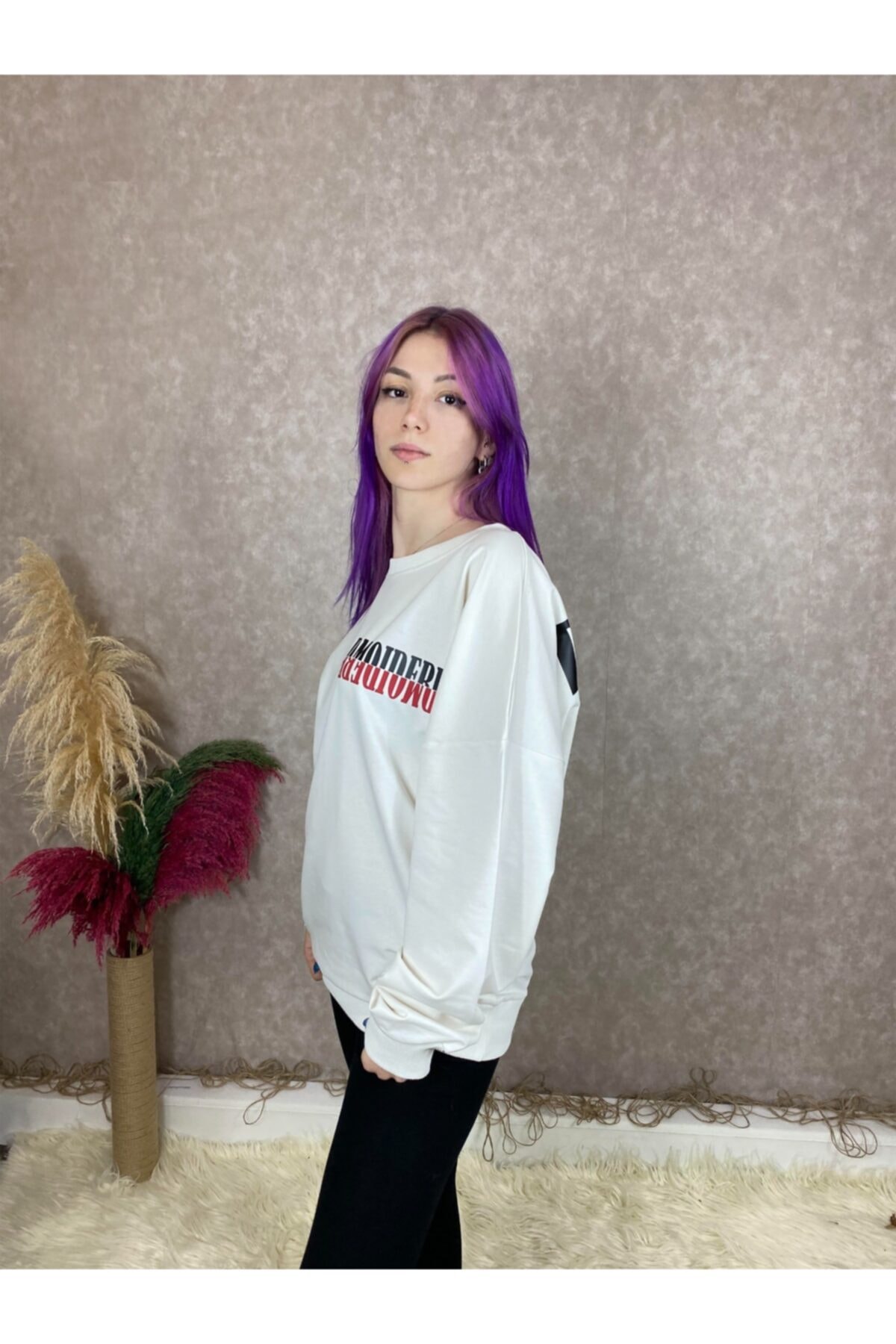 HYCOLLECTIONN Sırt Baskılı Oversıze Beyaz Sweat