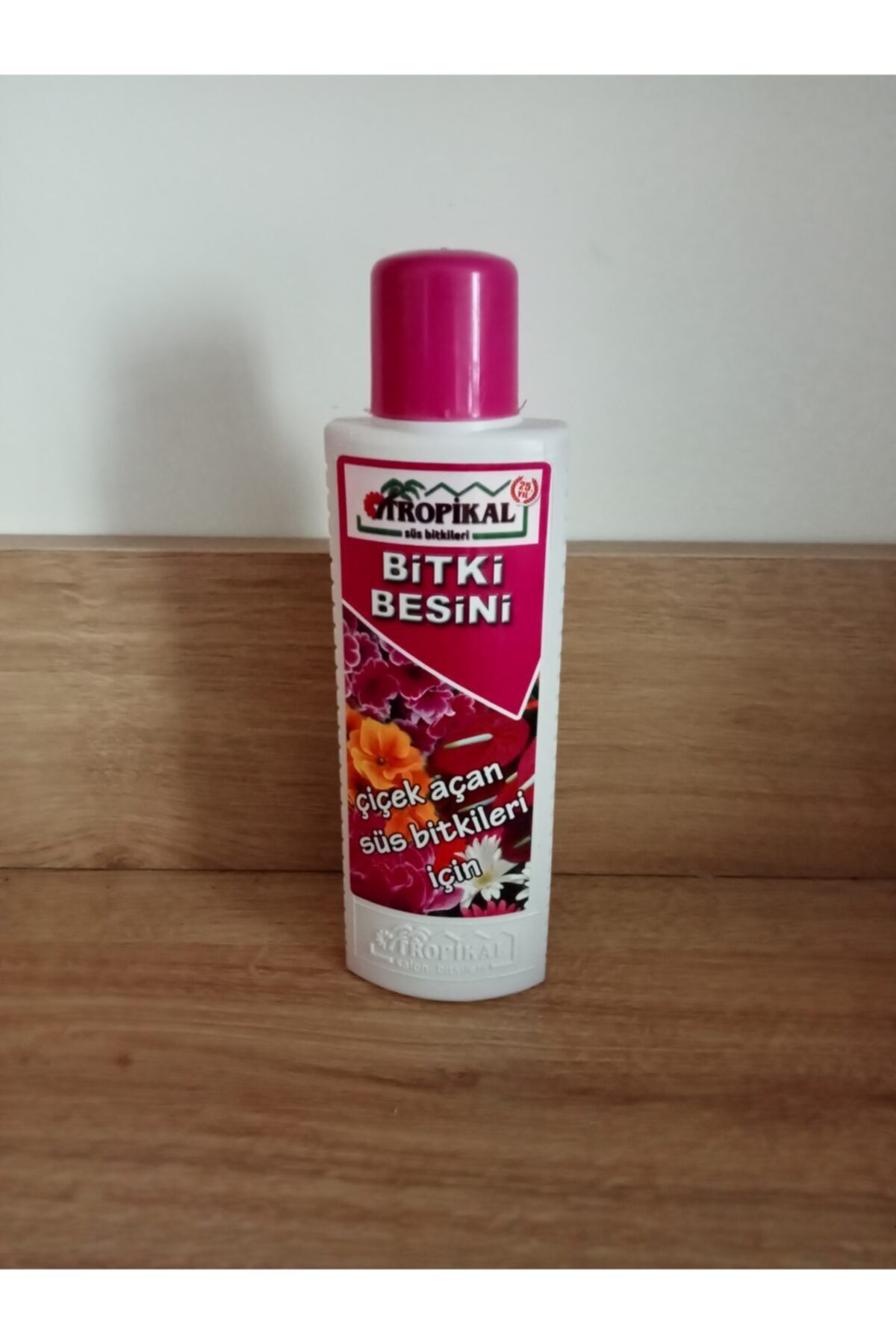 TROPİKAL Çiçek Açan Süs Bitkileri Için Bitki Besini Sıvı Gübre 225 Ml
