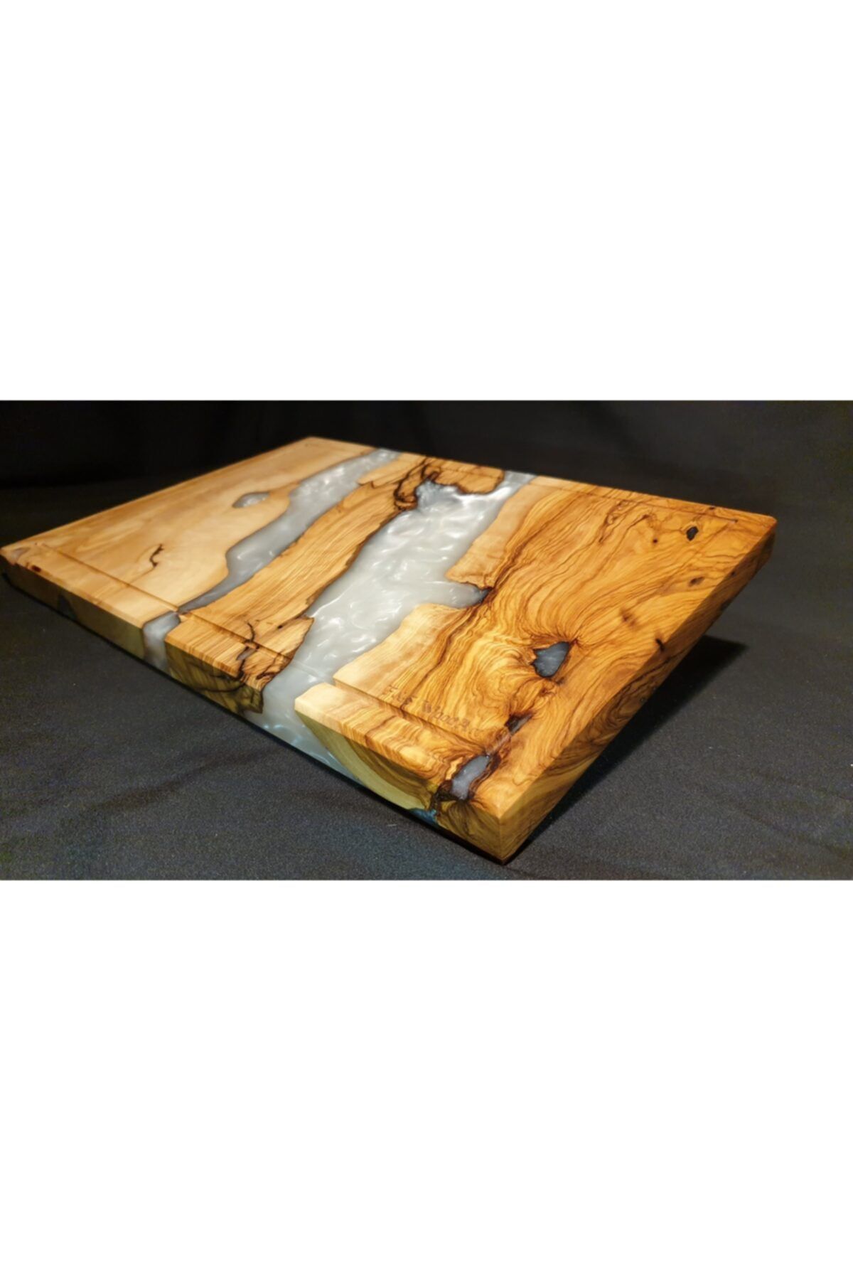 F&S WoodArt Rustik Zeytin Ağacı & Epoksi Sunum Tahtası / Kesme Tahtası - Beyaz