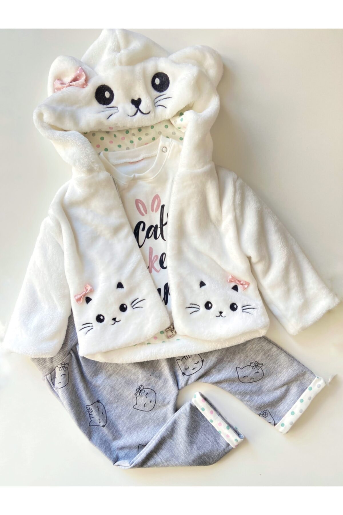Lemon Drop Babys Beyaz Kedi Desenli Peluş Mont,t-shirt Ve Pantolon 3'lü Set