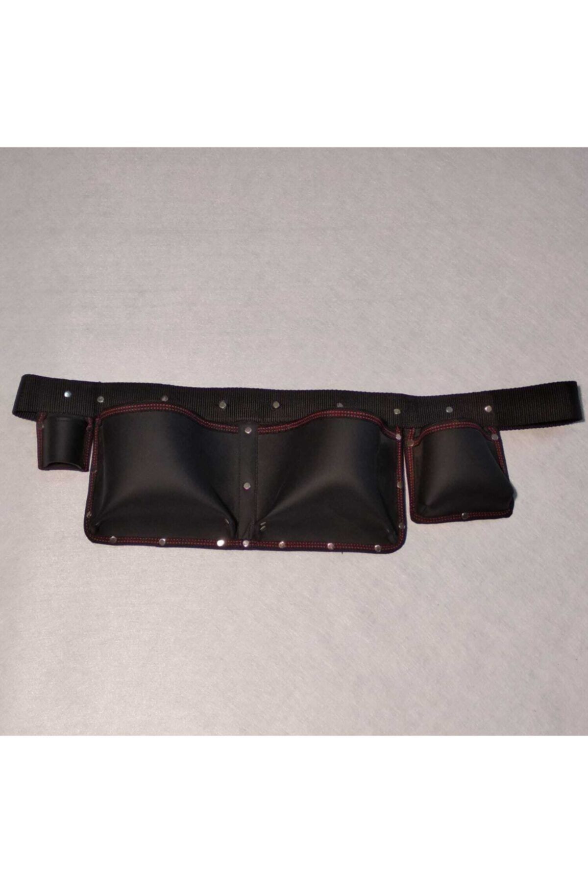 Önlük Çivi Önlüğü