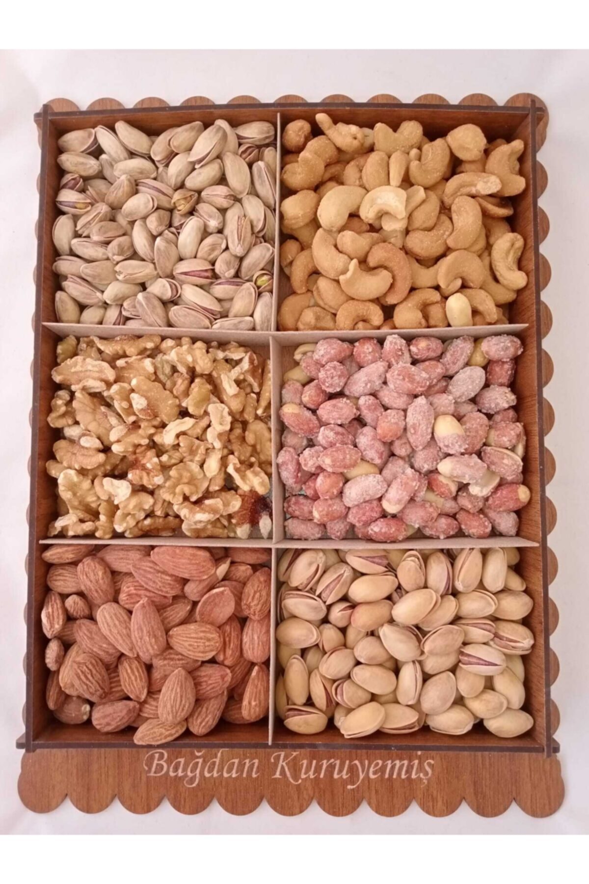 BAĞDAN KURUYEMİŞ Lüx Karışık Çerez Tepsi