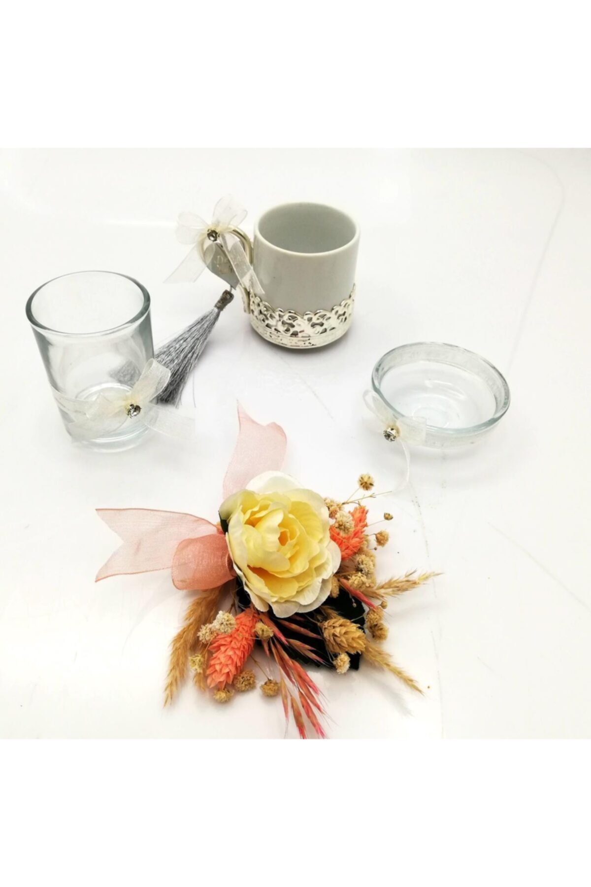 Lora Davet Damat Fincan Tepsi Aksesuarları - Altın 53792