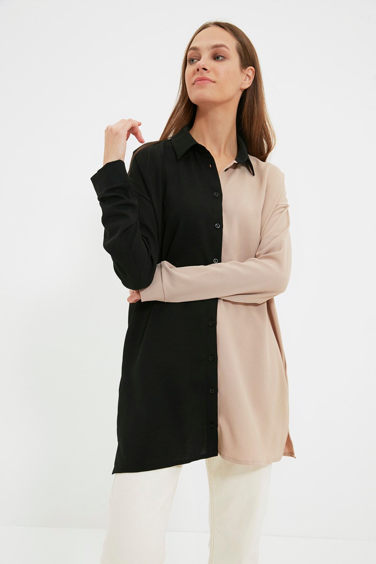 Trendyol Modest Siyah Gömlek Yaka Renk Bloklu Tunik TCTAW22UK0232