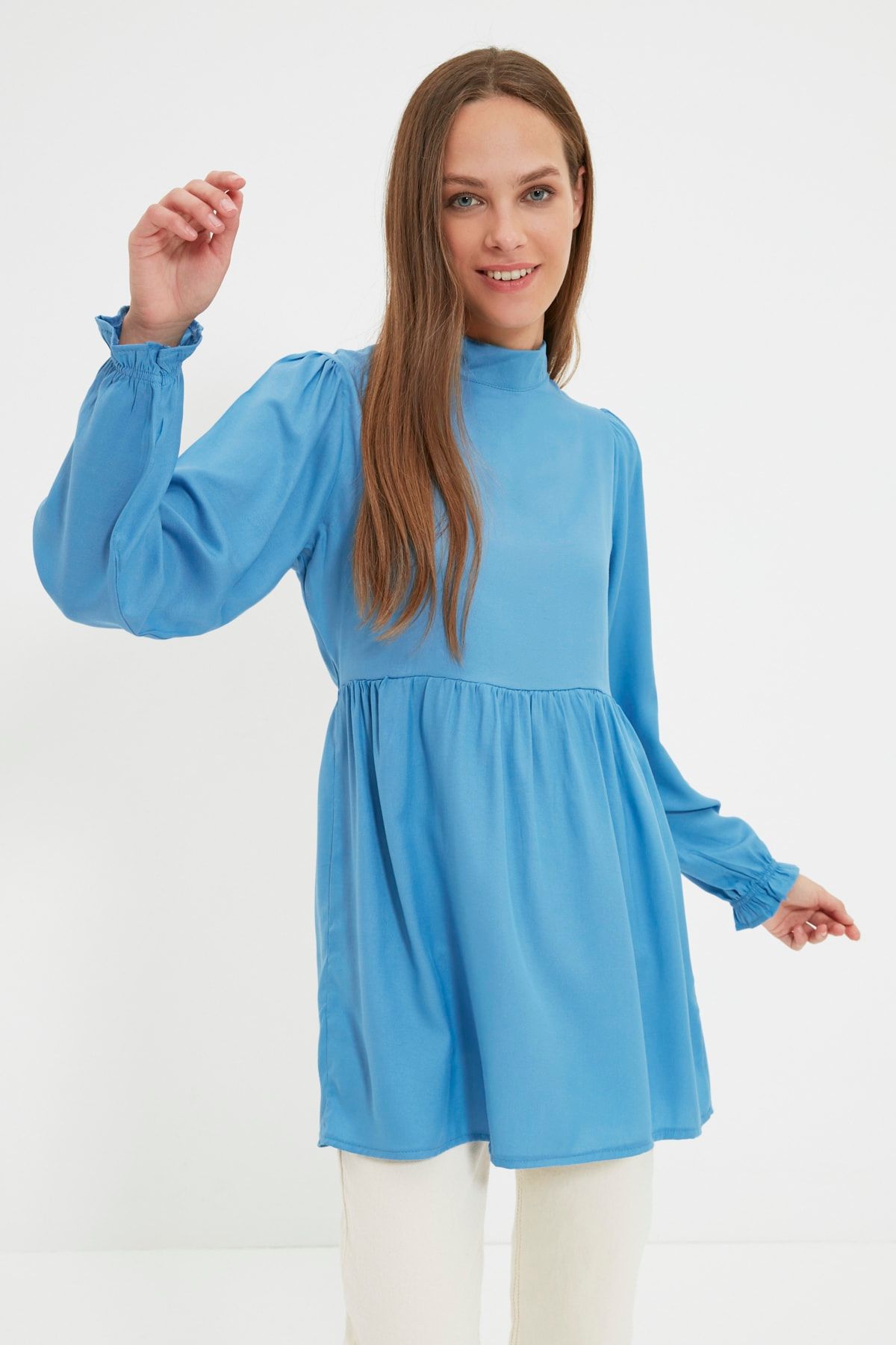 Trendyol Modest Mavi Dik Yaka Etek Ucu Volanlı Tunik TCTAW22UK0238
