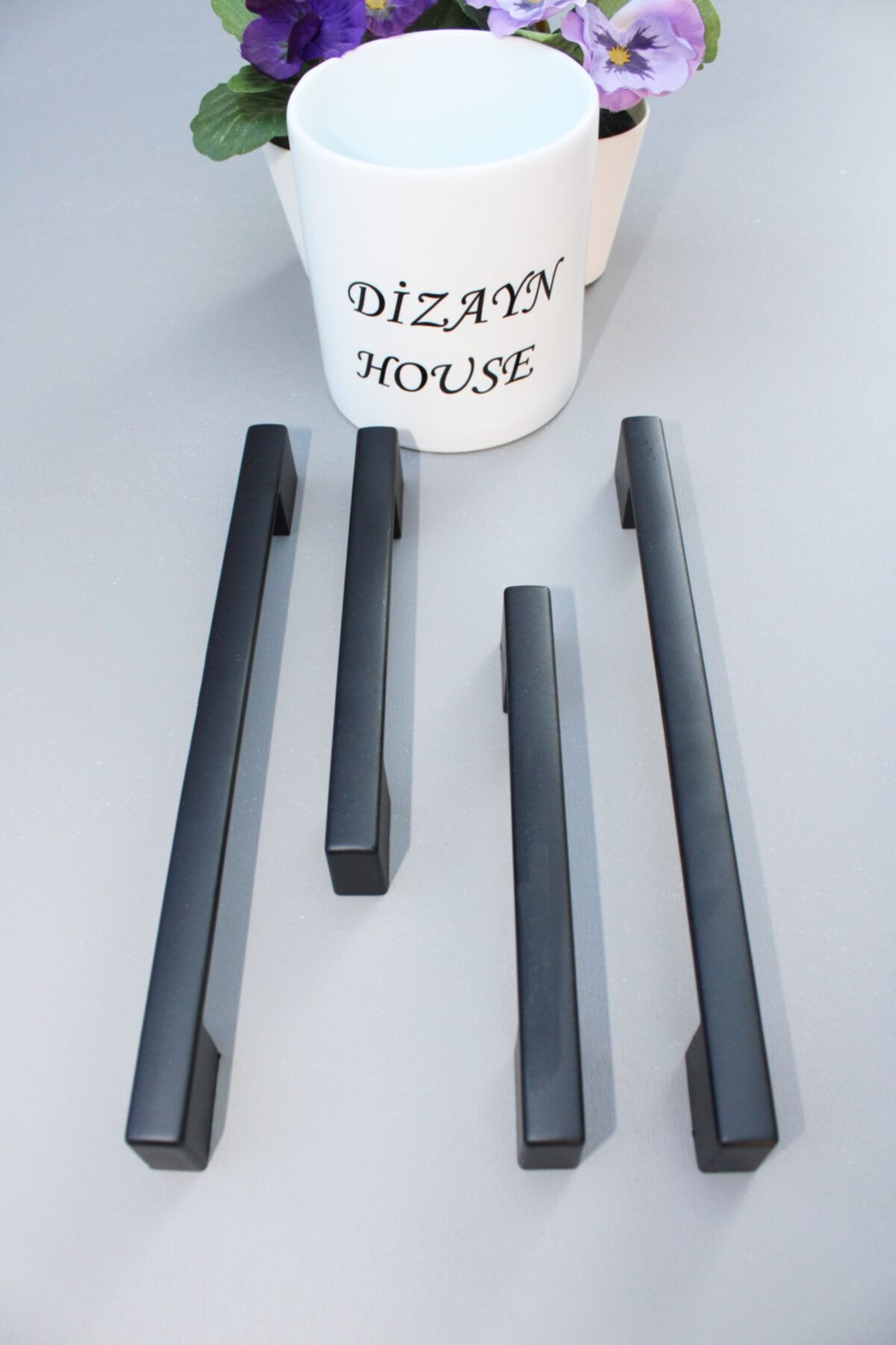 Dizaynhouse Siyah Köprü Düz Boy Kulp 128 Mm Dolap Ve Çekmece Kulpu