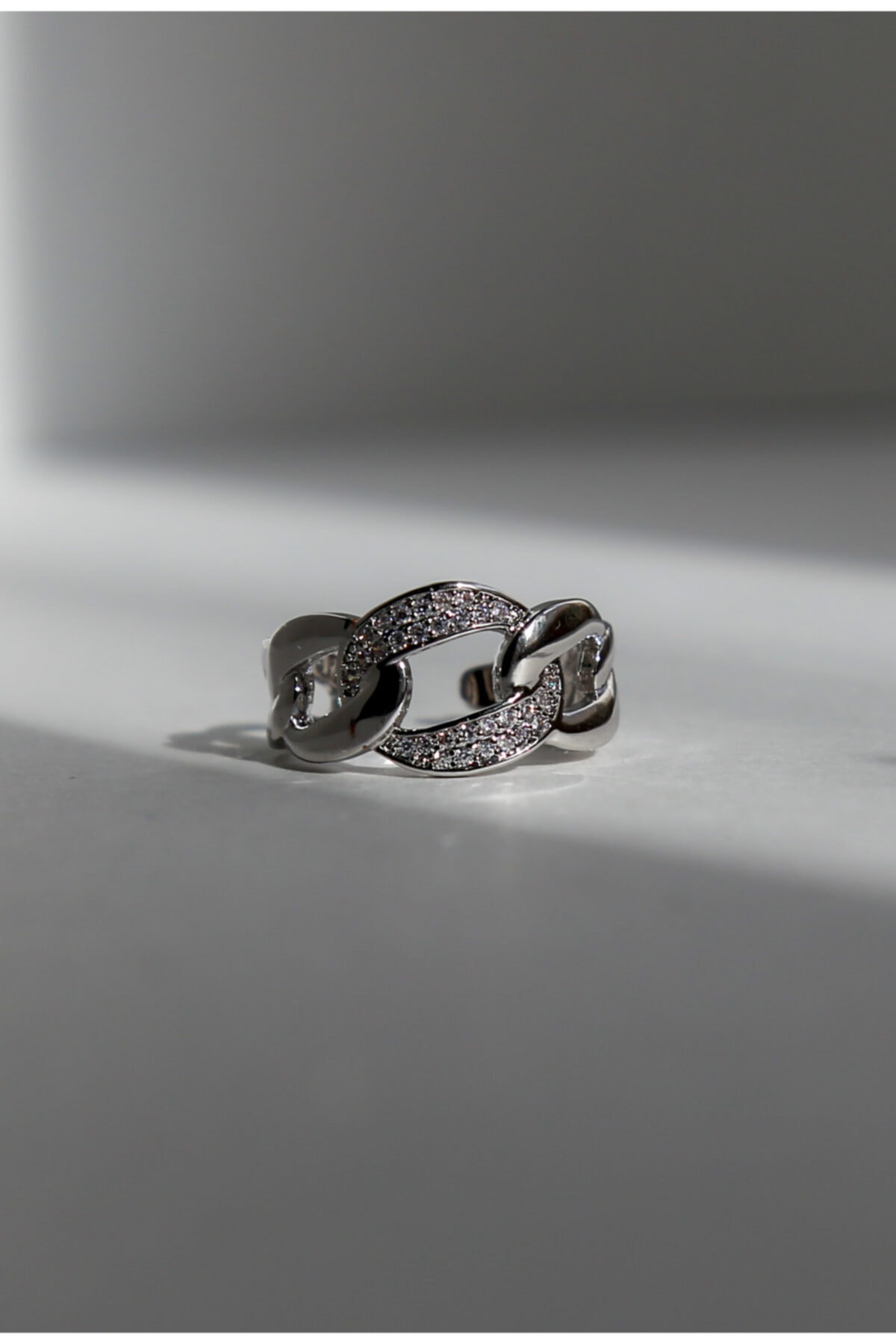 Pinkfish Accessories Zincir Model Taşlı Yüzük Silver (ayarlanabilir)