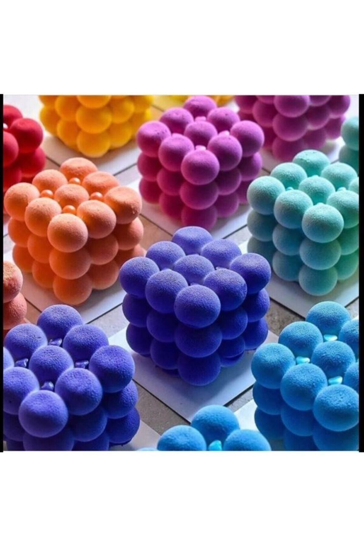 SİLİKOLOVE 4'lü Mum Kalıbı Bubble Mum 6 X 6 Cm Siyah Renktir
