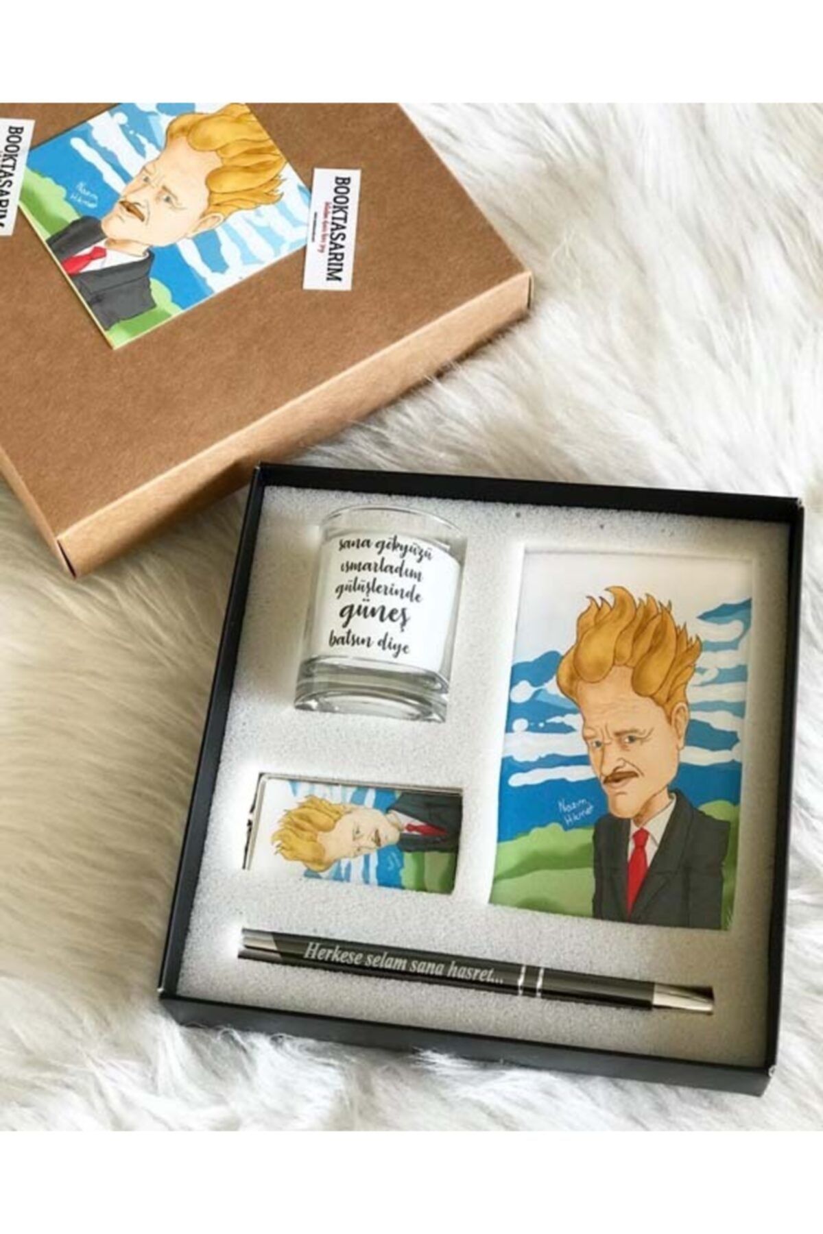 Booktasarım Nazım Hikmet Hediyelik Edebiyat Kutusu