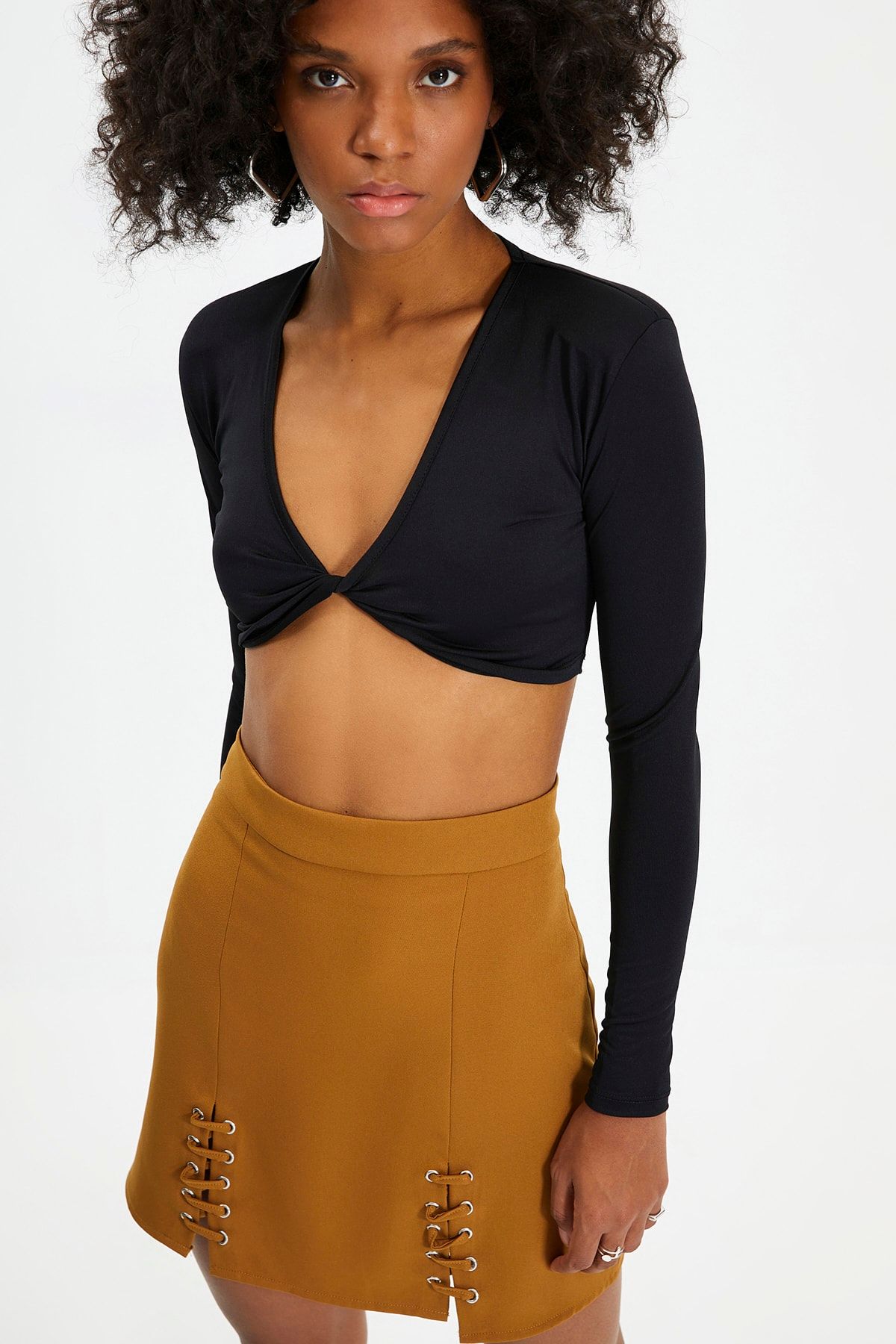 TRENDYOLMİLLA Camel Bağlama Detaylı Etek TWOAW22ET0153