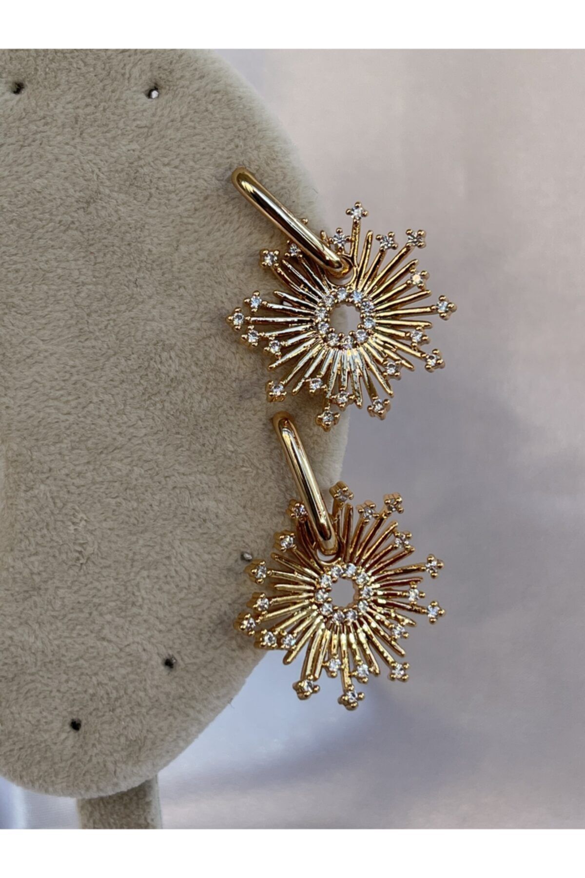 SAJA JEWELRY Zirkon Taşlı Gold Renk Küpe